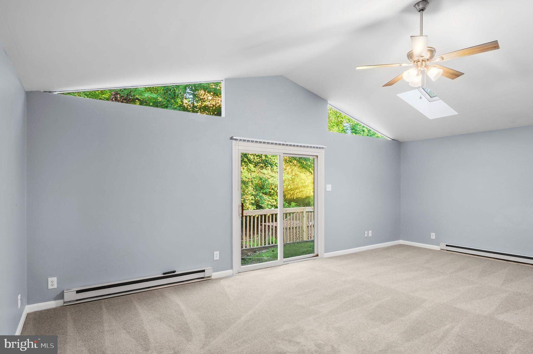 MAPLE RIDGE - Residential