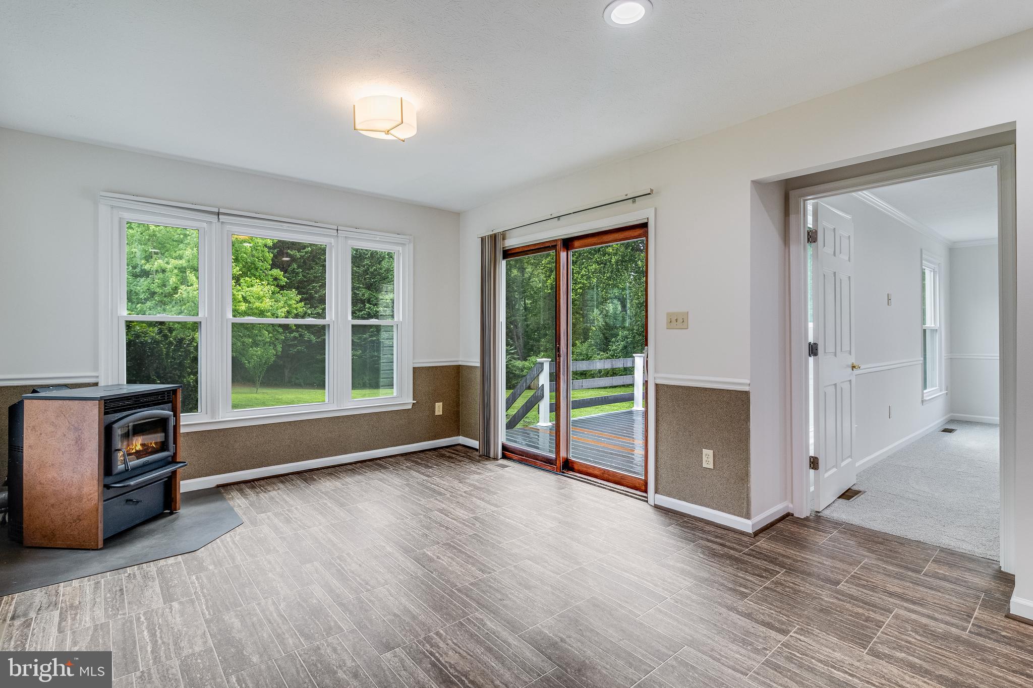 HUNTERS RIDGE - Residential