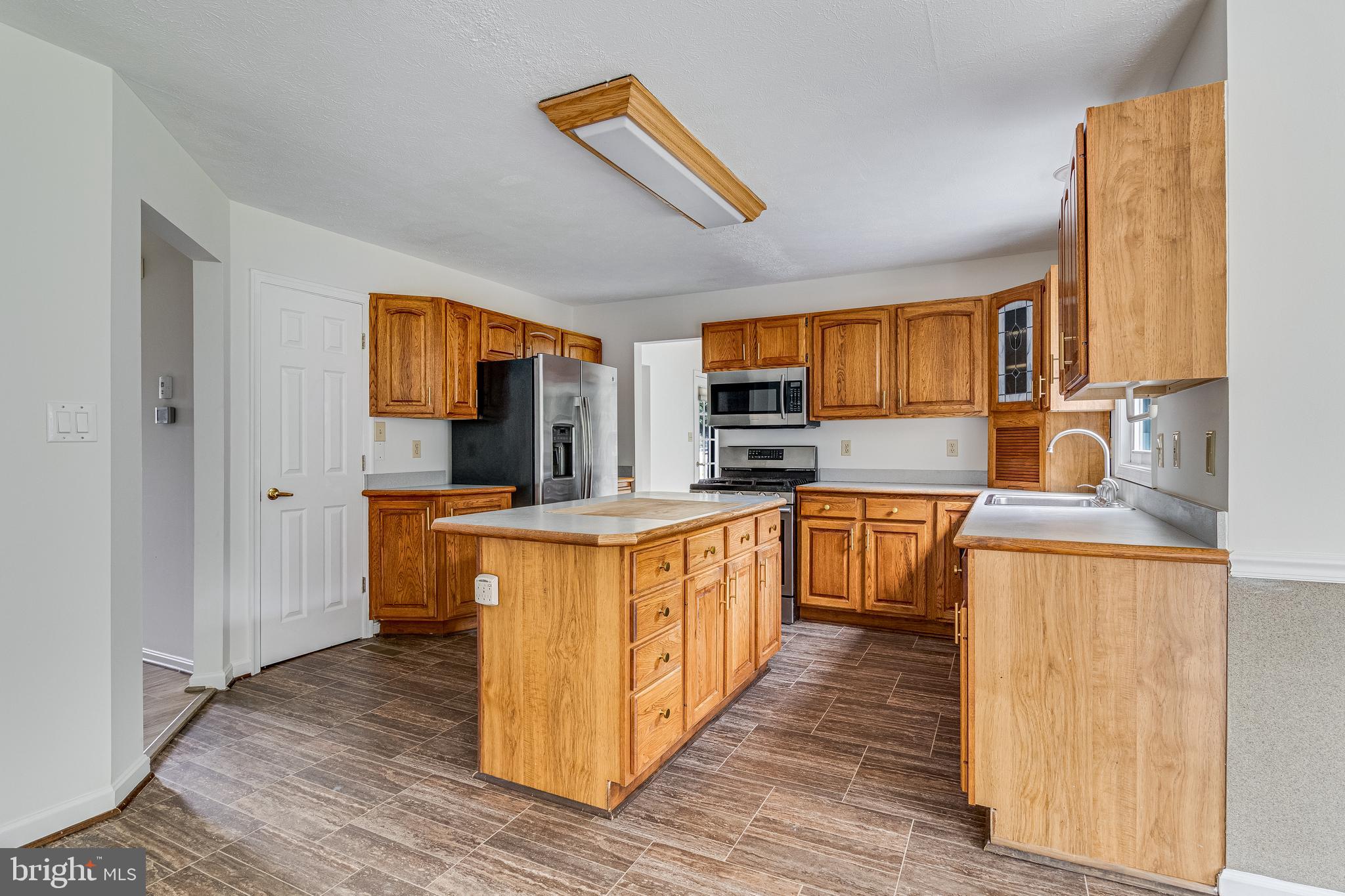 HUNTERS RIDGE - Residential