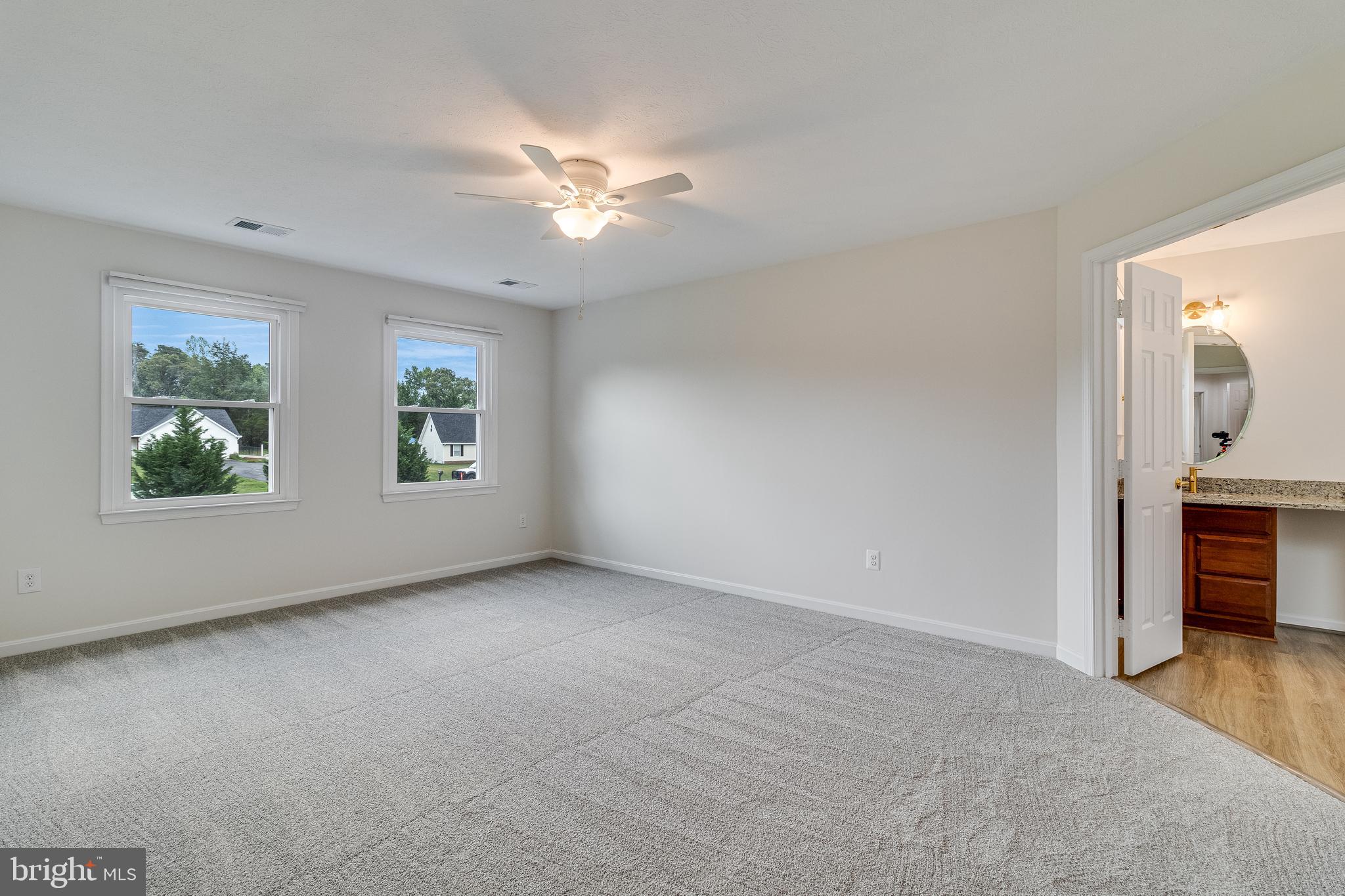 HUNTERS RIDGE - Residential