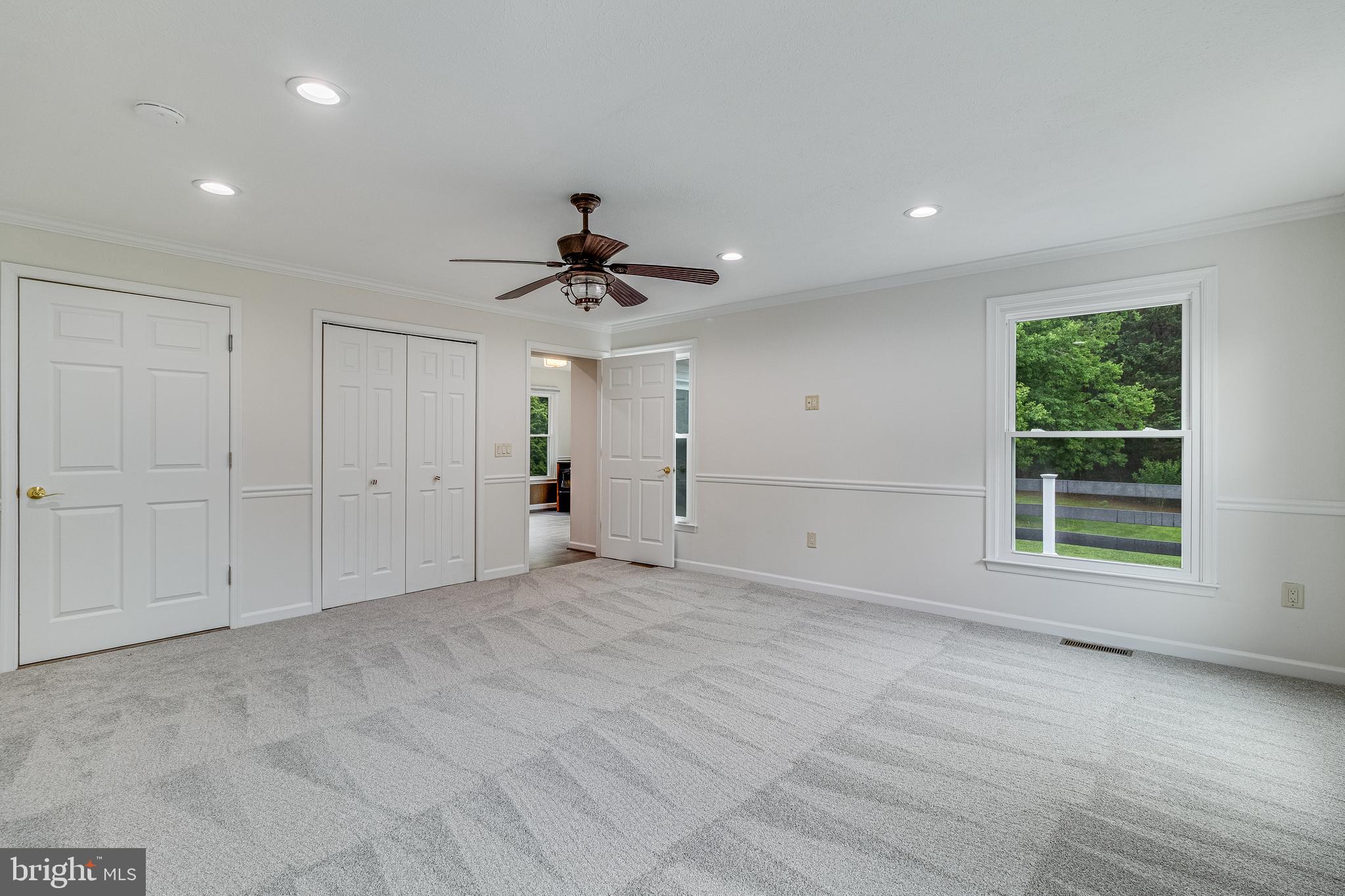 HUNTERS RIDGE - Residential