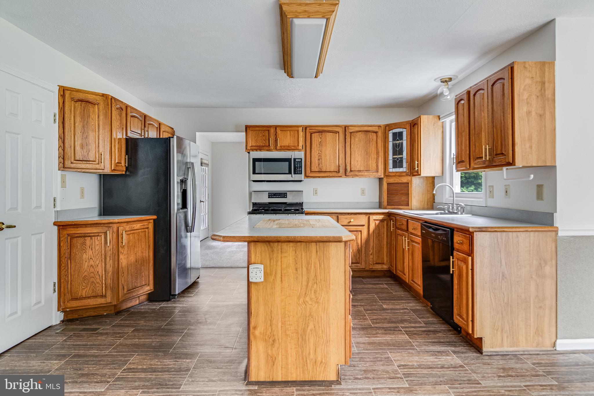 HUNTERS RIDGE - Residential