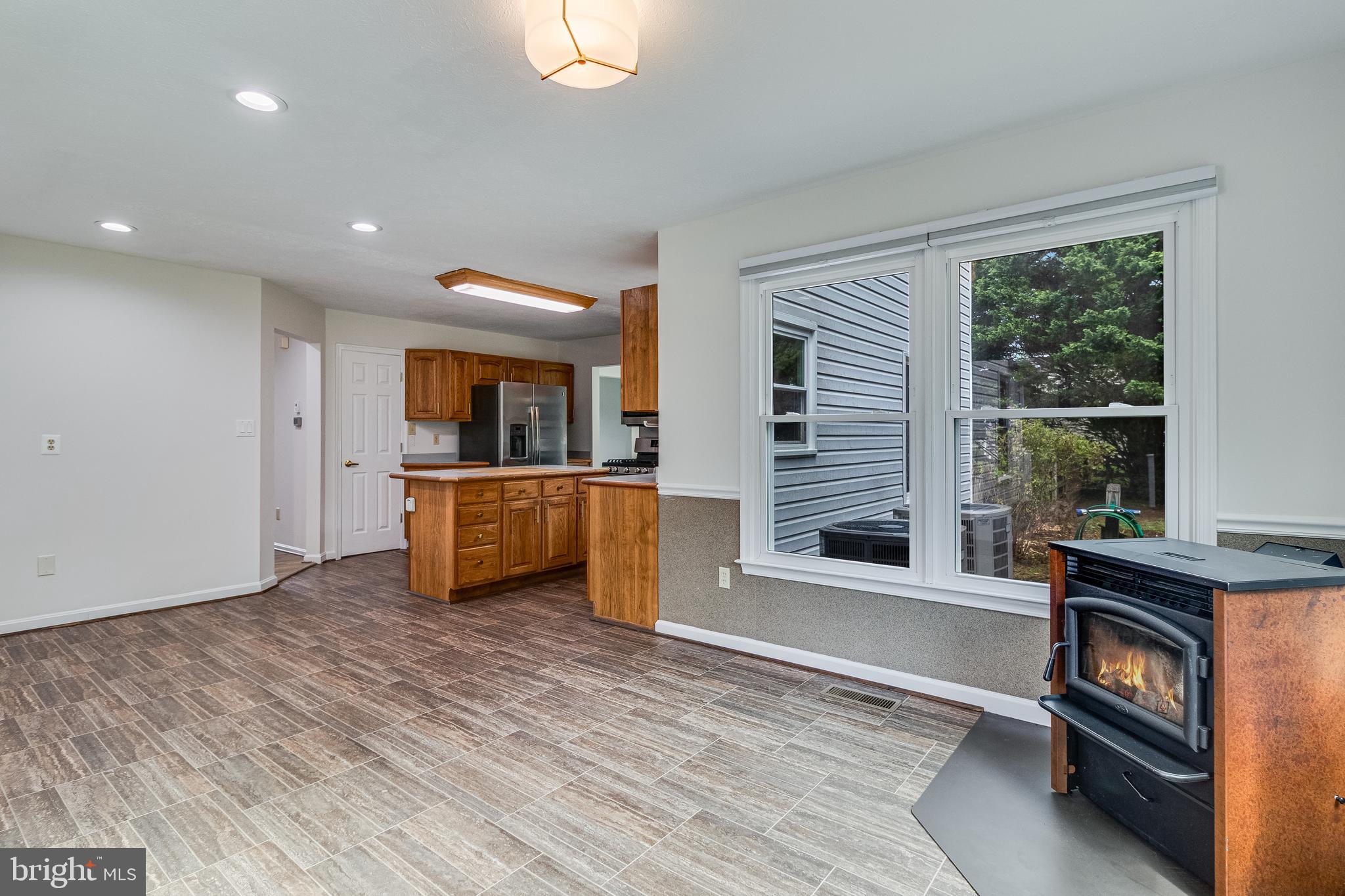 HUNTERS RIDGE - Residential