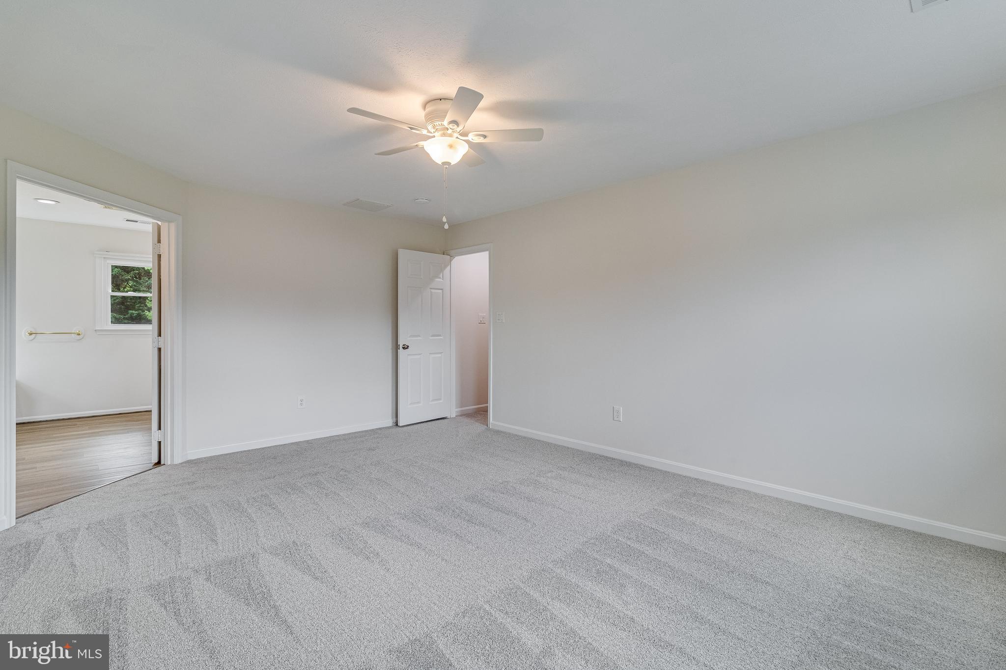 HUNTERS RIDGE - Residential