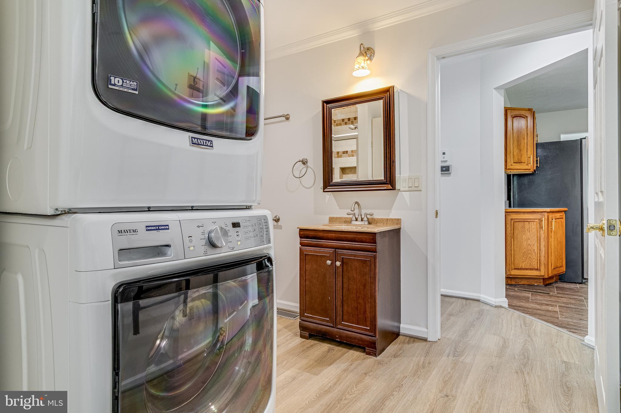 HUNTERS RIDGE - Residential