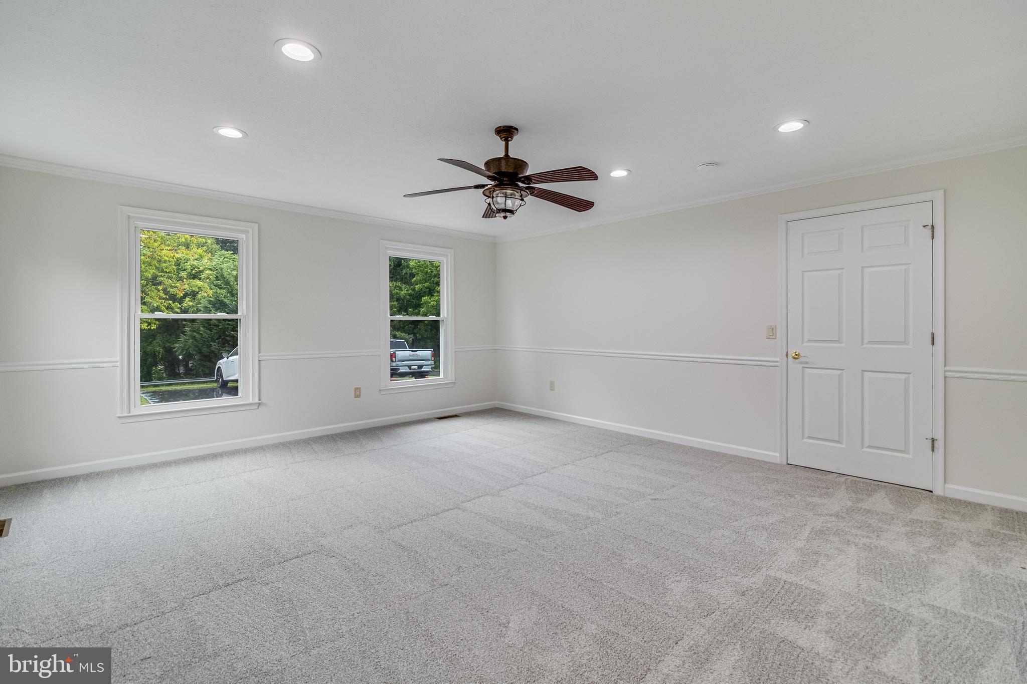 HUNTERS RIDGE - Residential