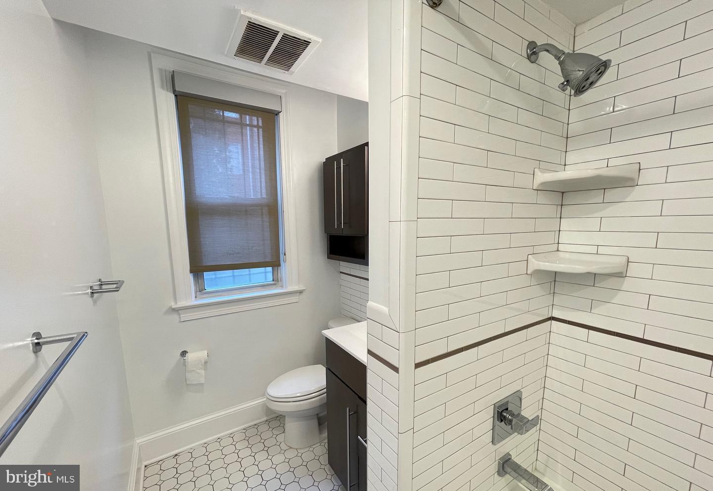 CAPITOL HILL - Residential Lease