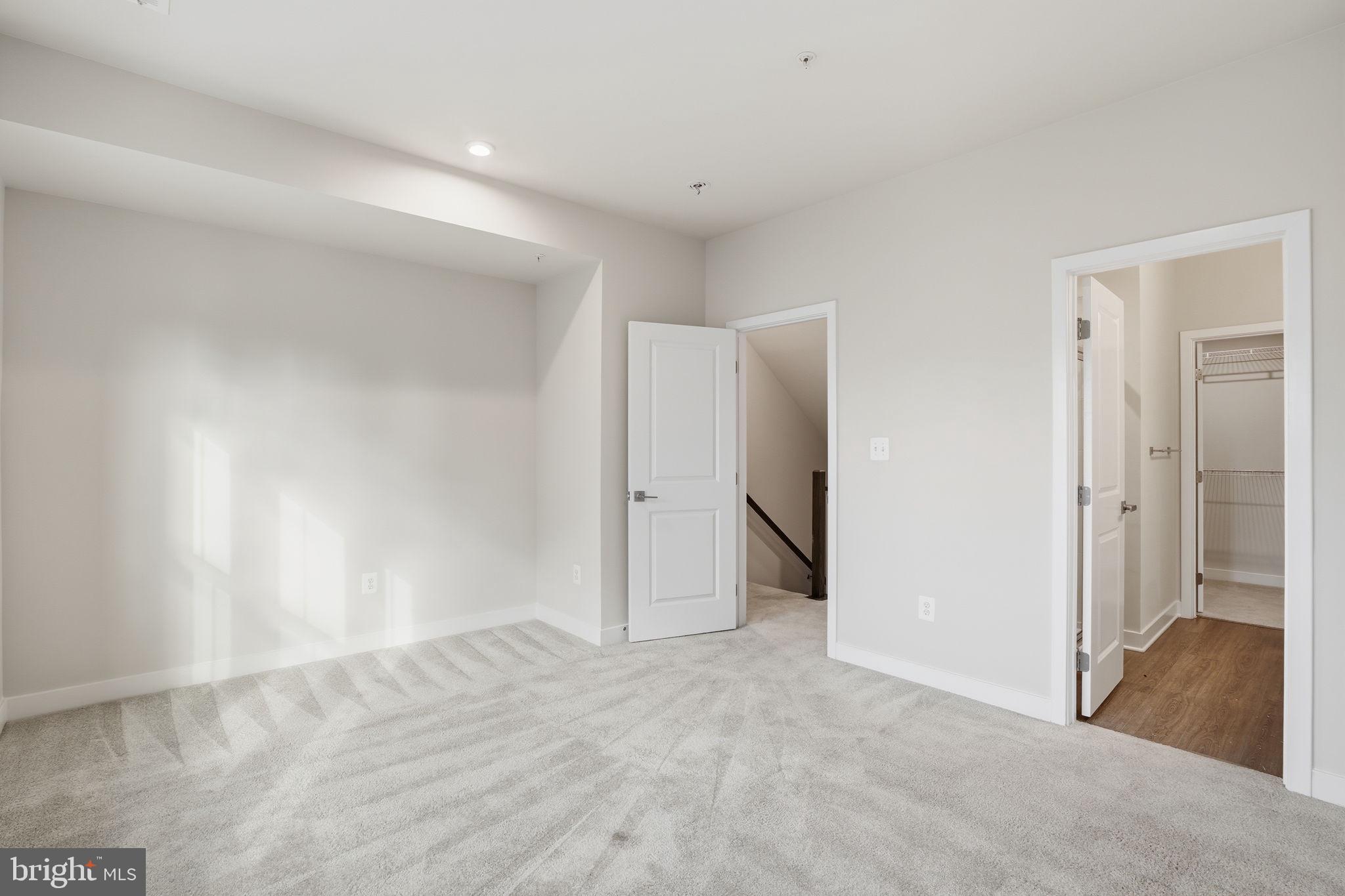 RESERVOIR HILL - Residential Lease