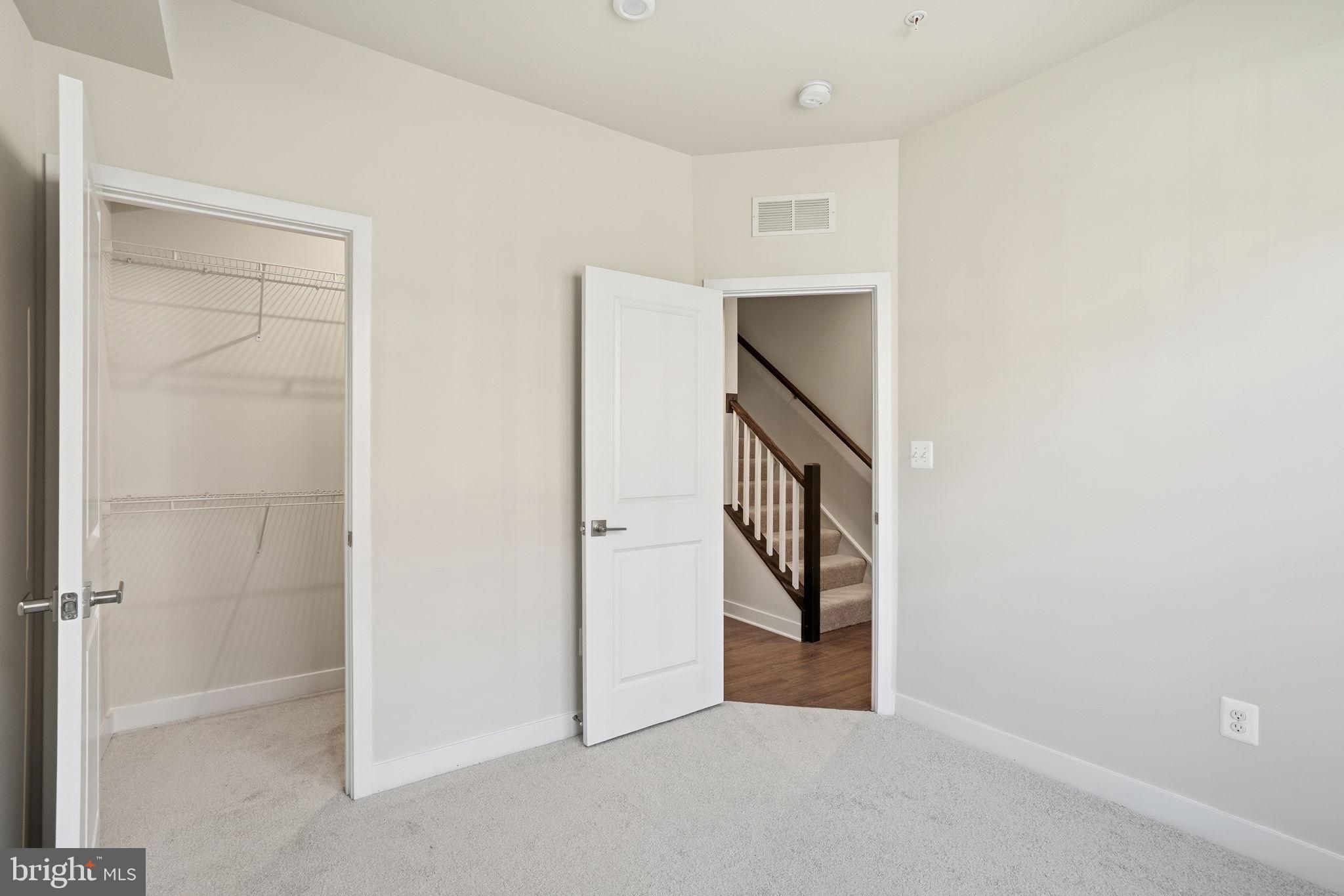 RESERVOIR HILL - Residential Lease