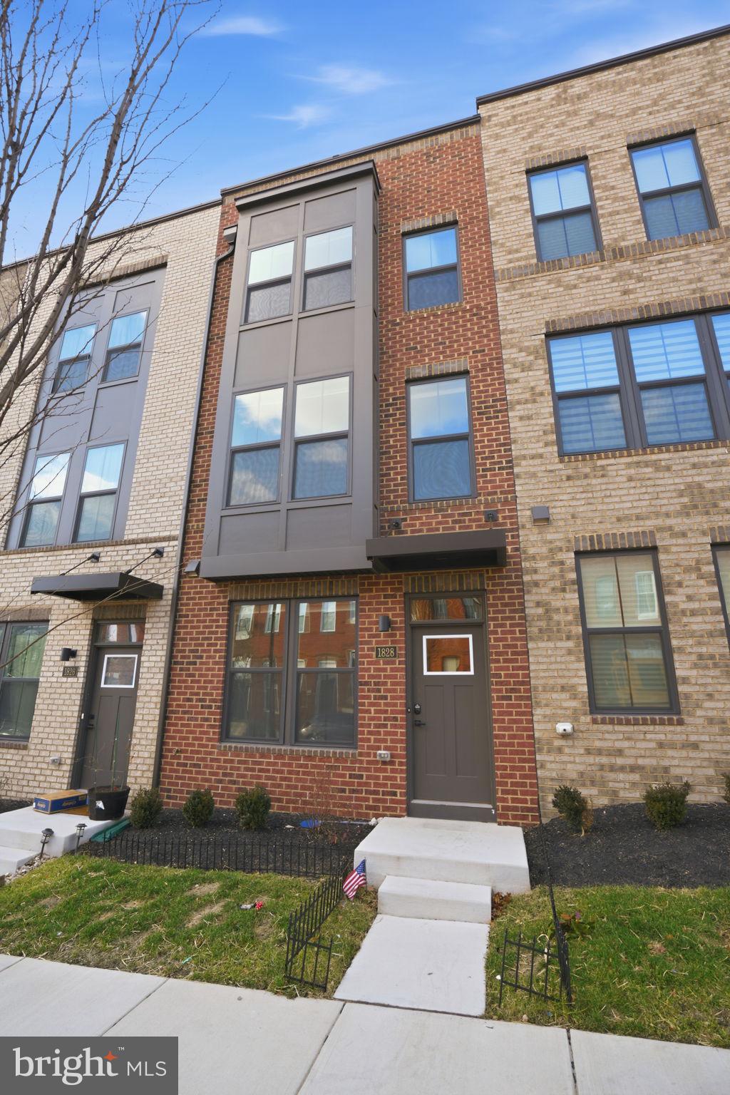RESERVOIR HILL - Residential Lease