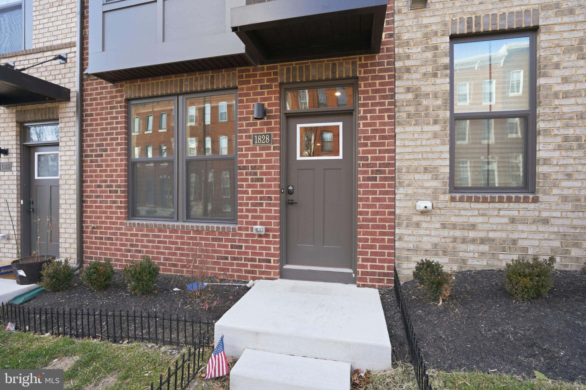 RESERVOIR HILL - Residential Lease