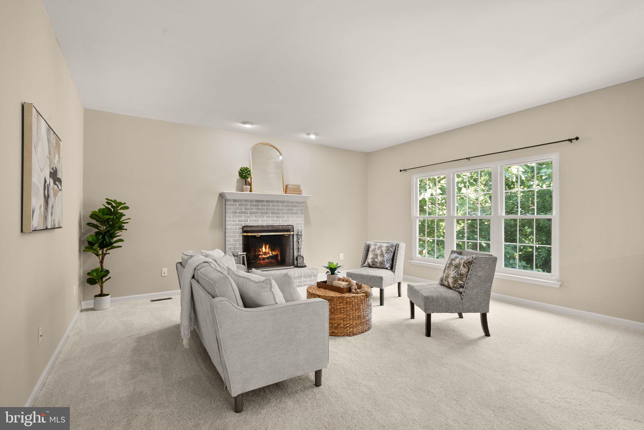 SIGNATURE AT BROADLANDS - Residential