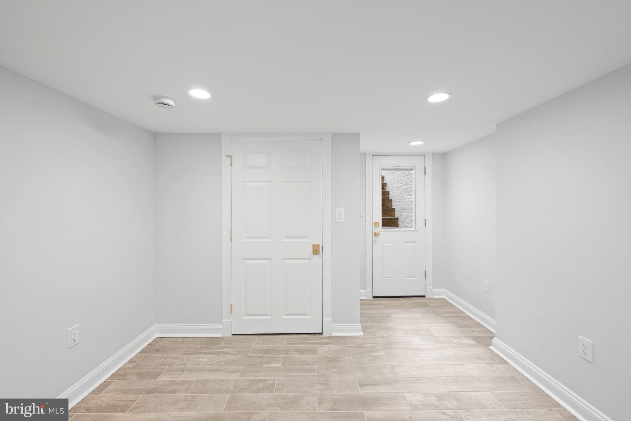 GEORGETOWN - Residential