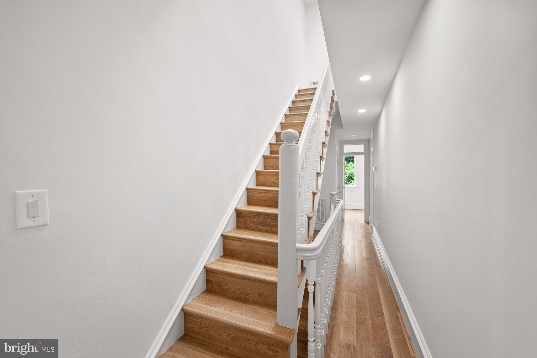 GEORGETOWN - Residential