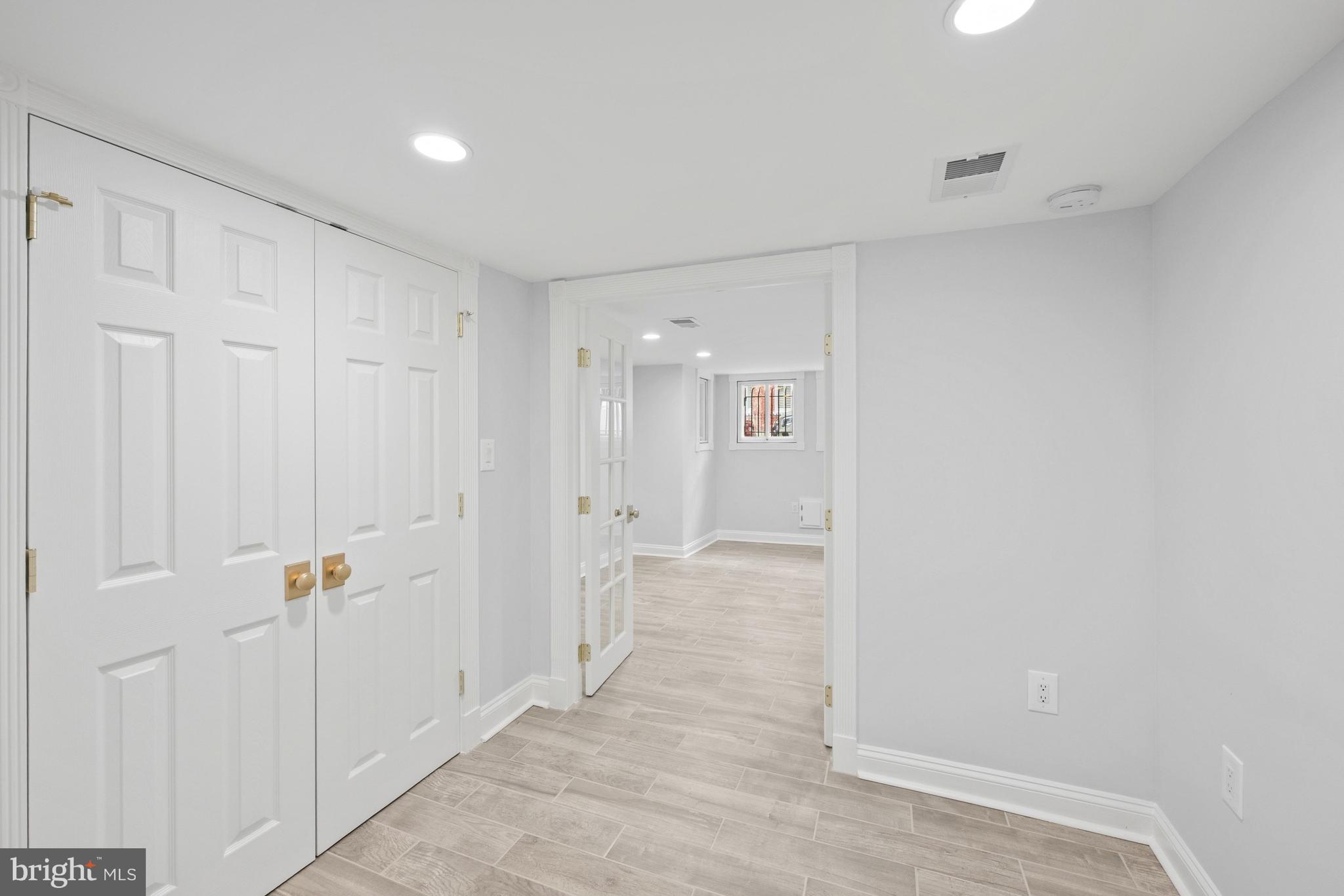 GEORGETOWN - Residential
