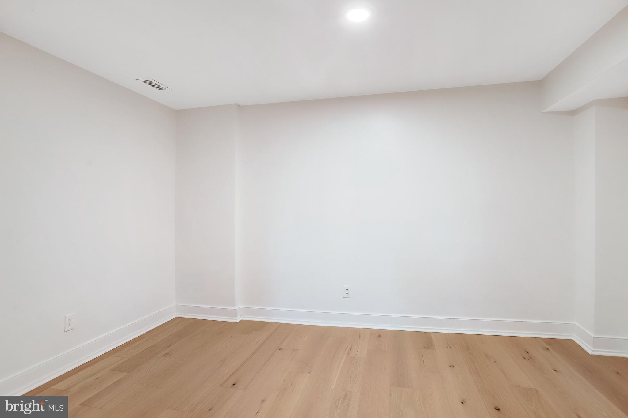 BEACH MILL ESTATES - Residential