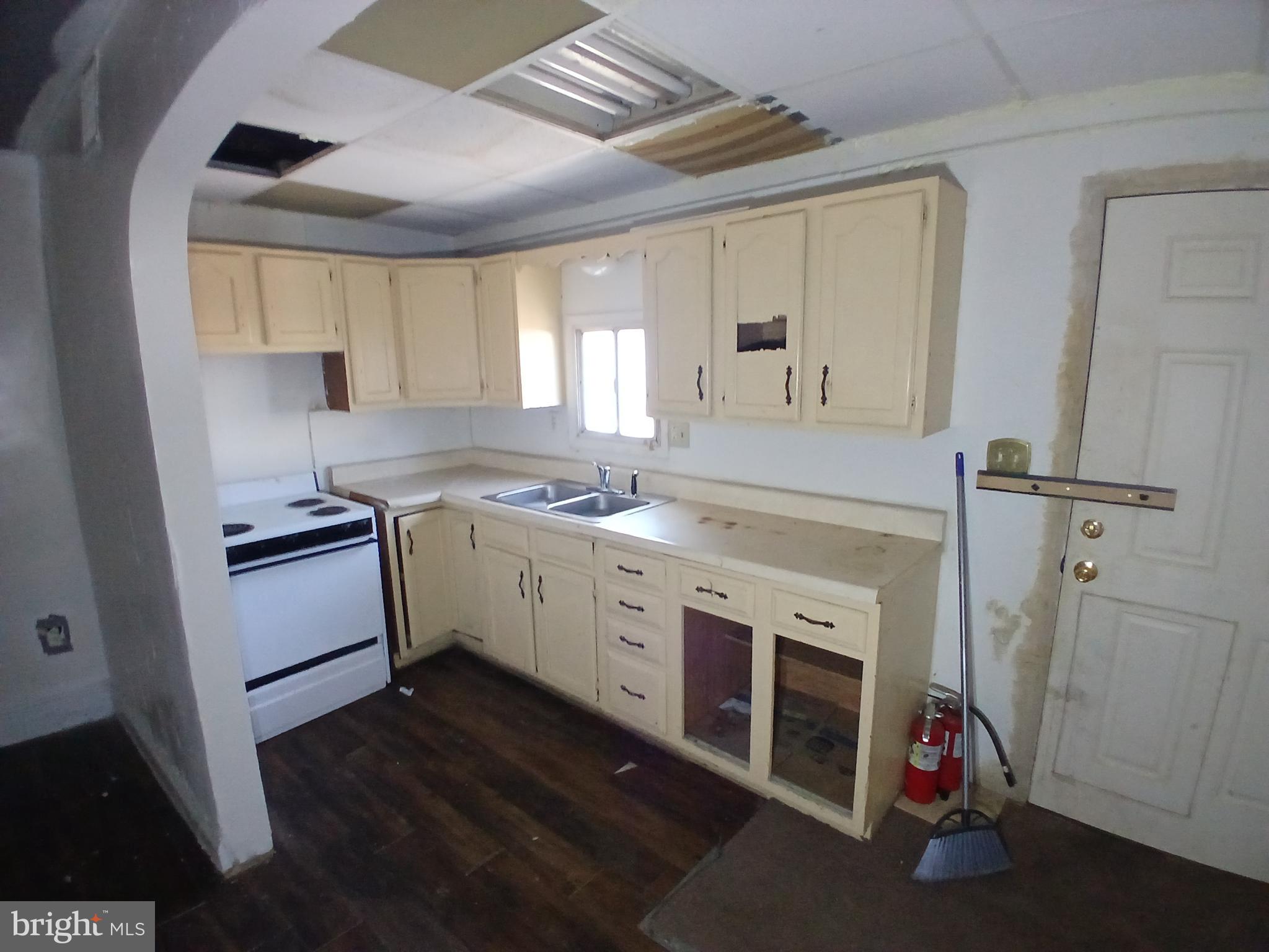 BUNKER HILL - Residential