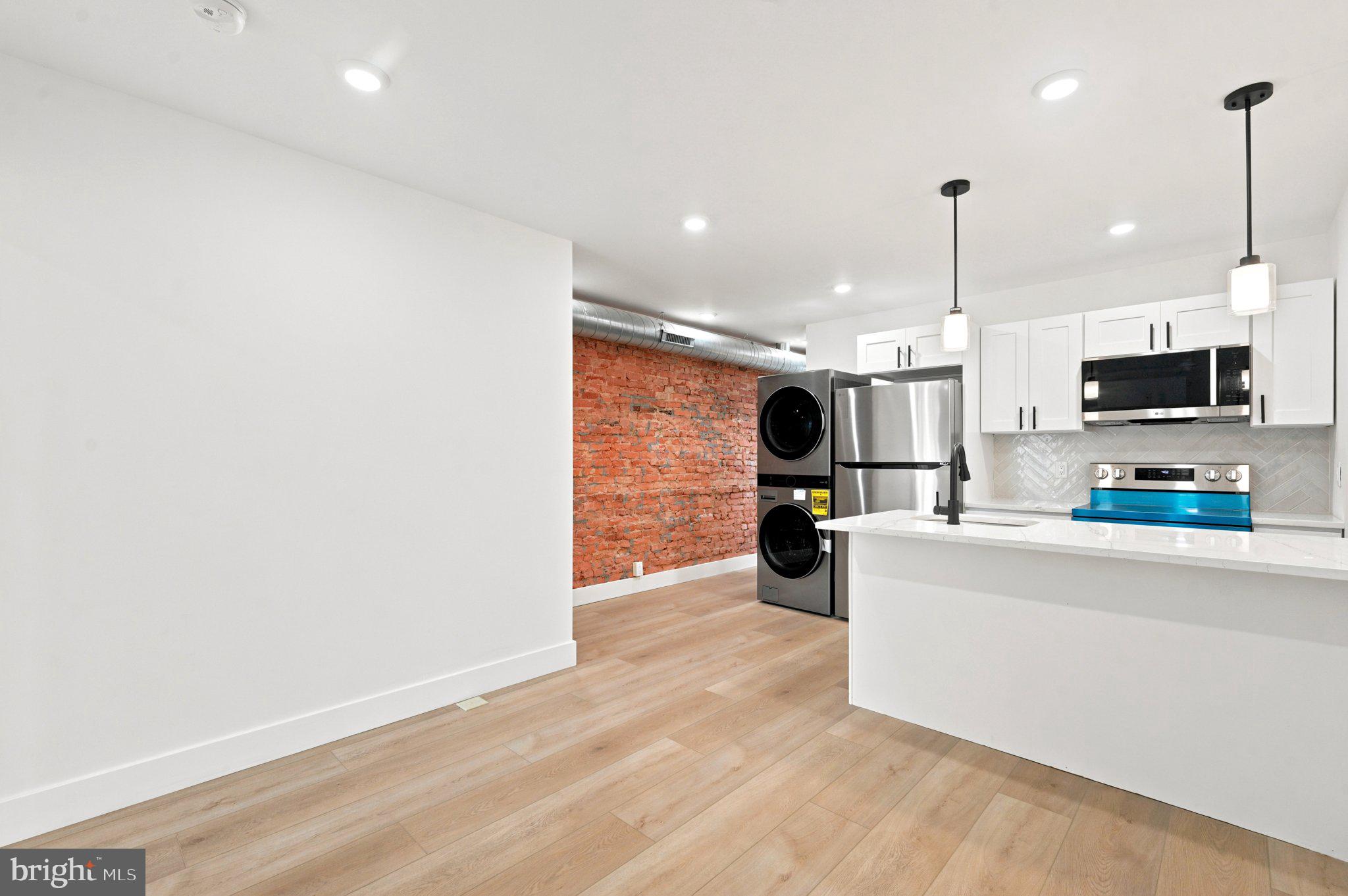 COBBS CREEK - Residential Income