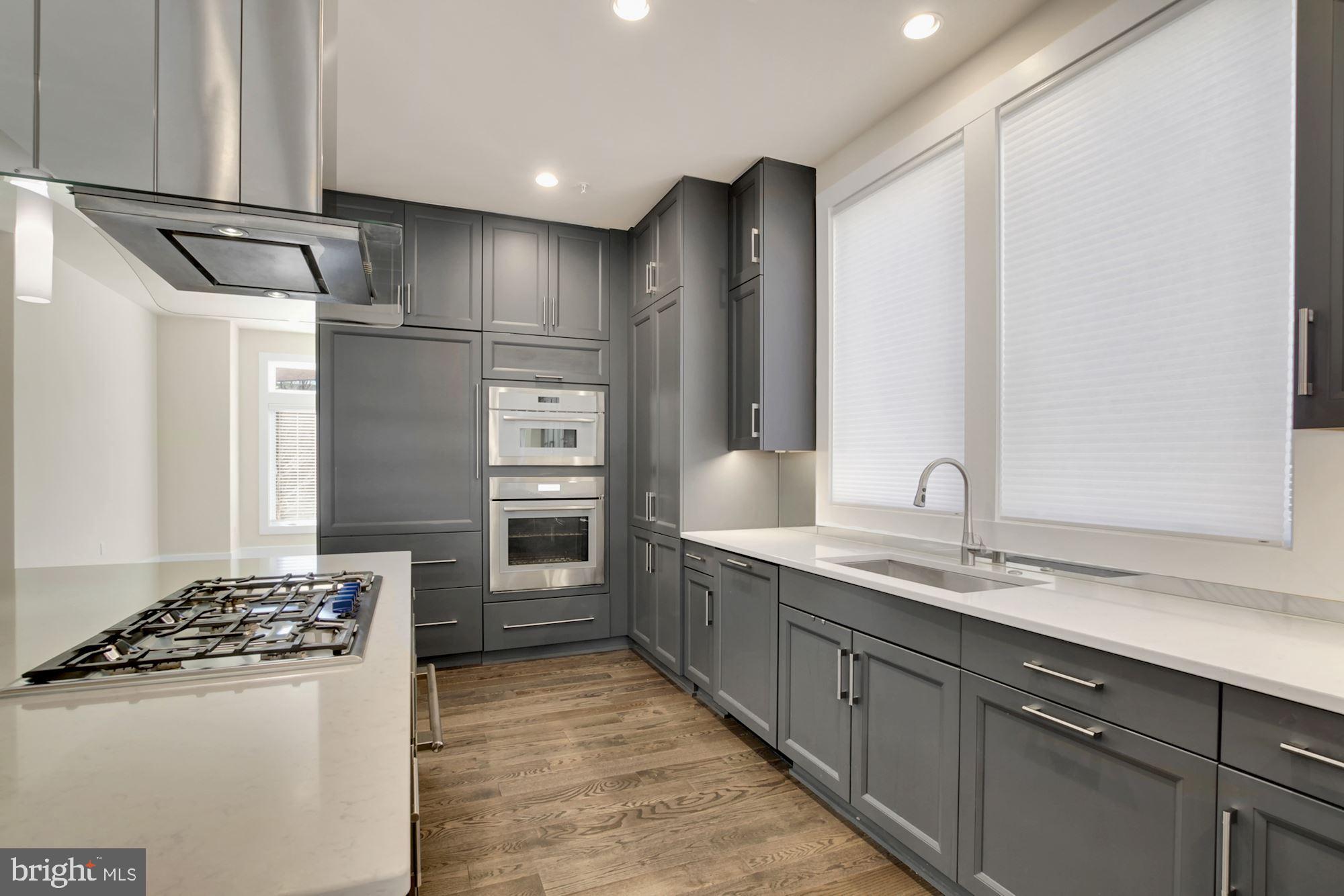 GROSVENOR HEIGHTS - Residential