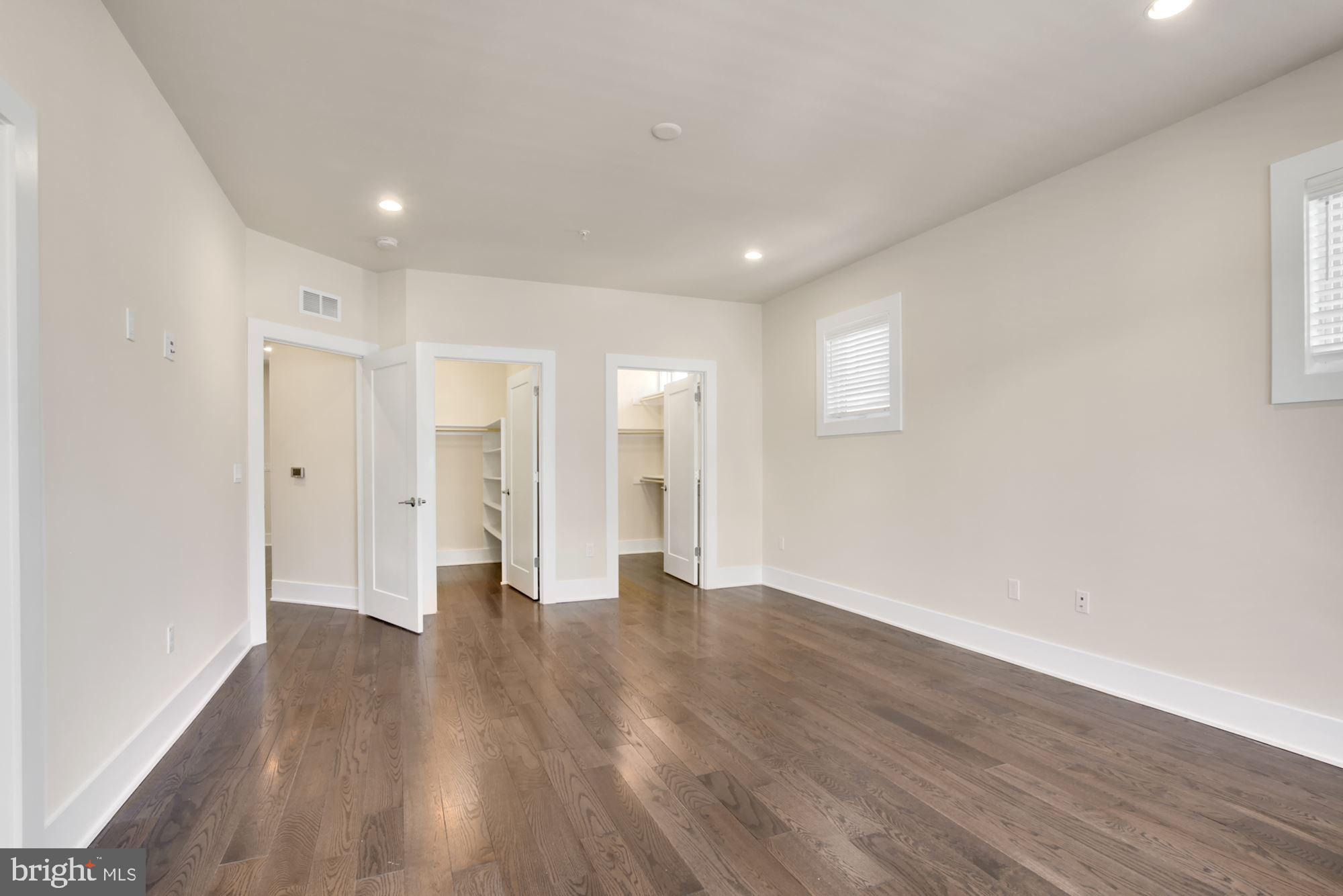 GROSVENOR HEIGHTS - Residential
