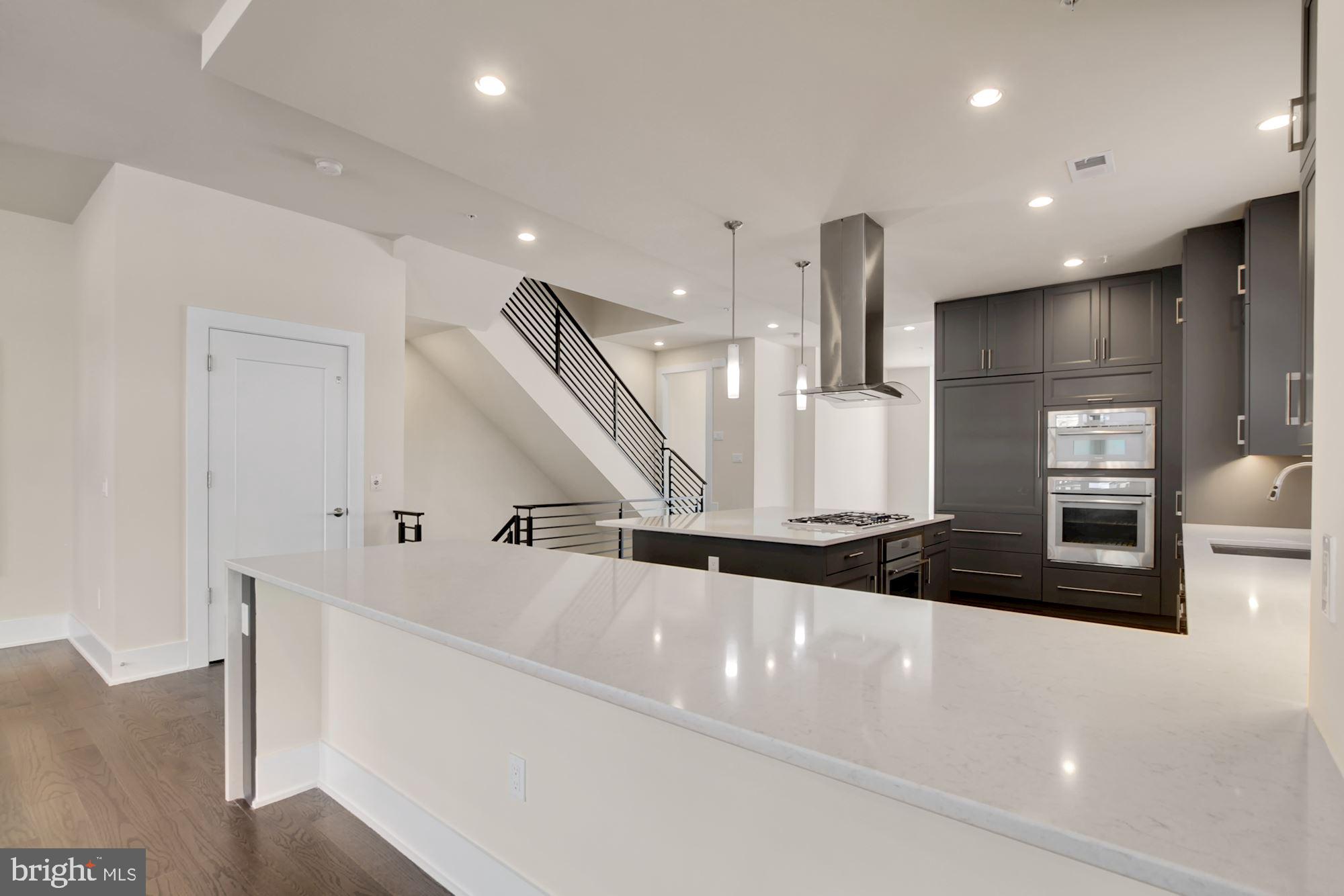 GROSVENOR HEIGHTS - Residential