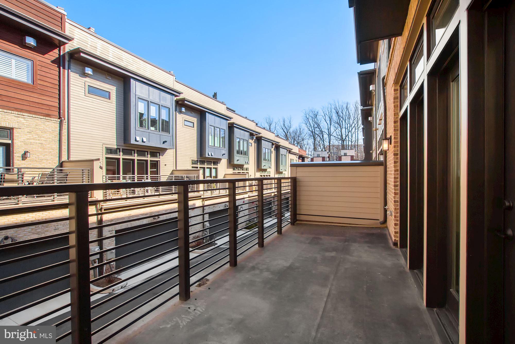 GROSVENOR HEIGHTS - Residential