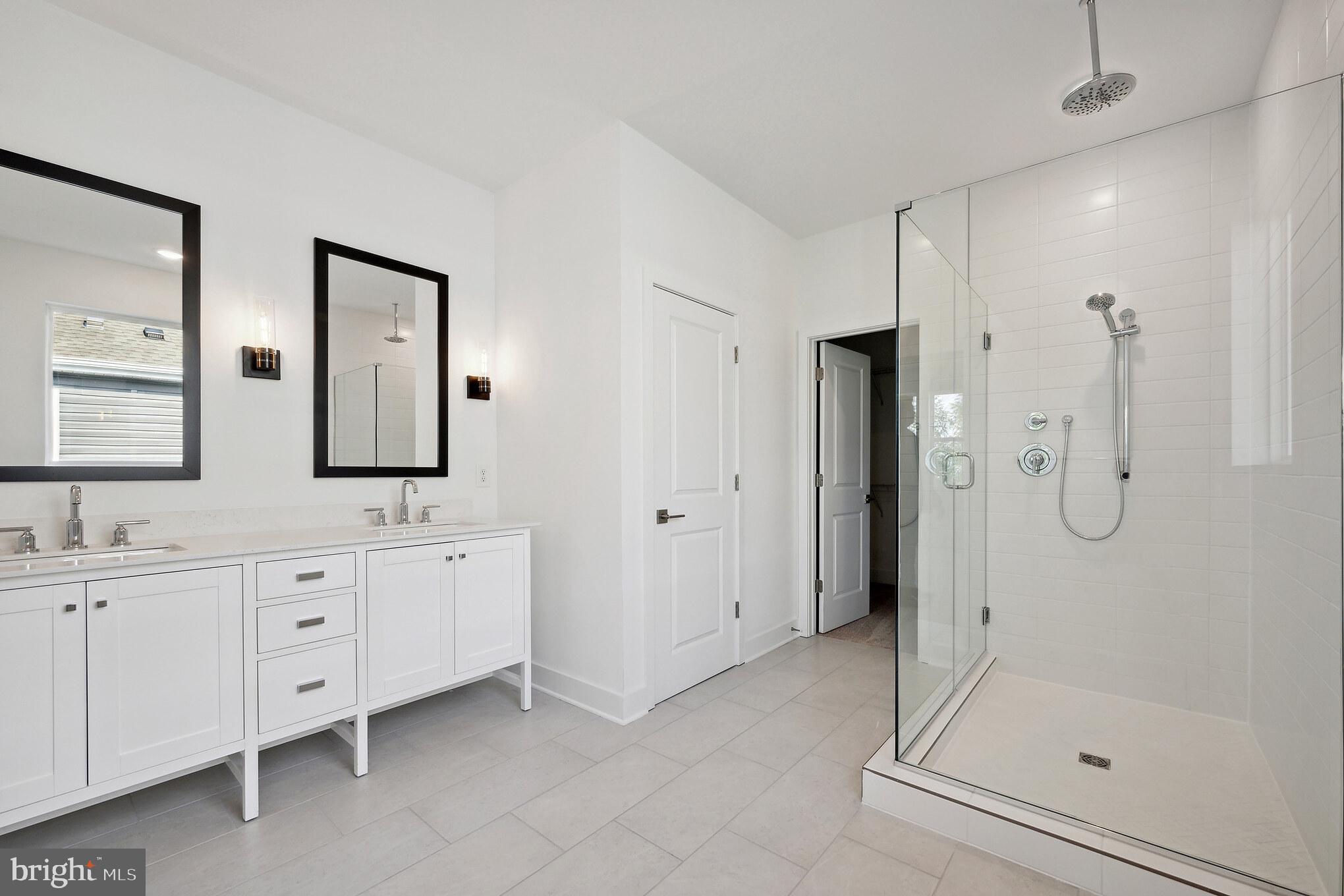 LIBERTY WEST - Residential