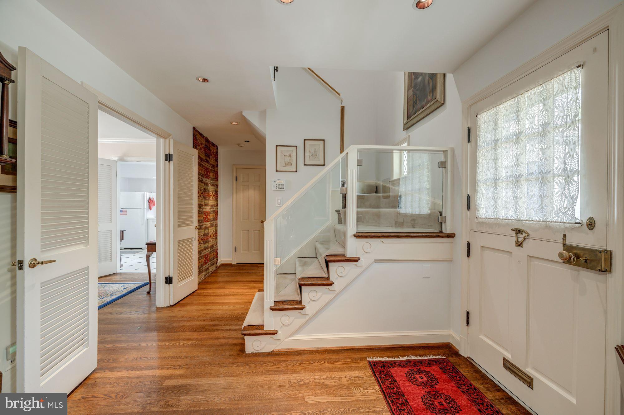 CHEVY CHASE - Residential