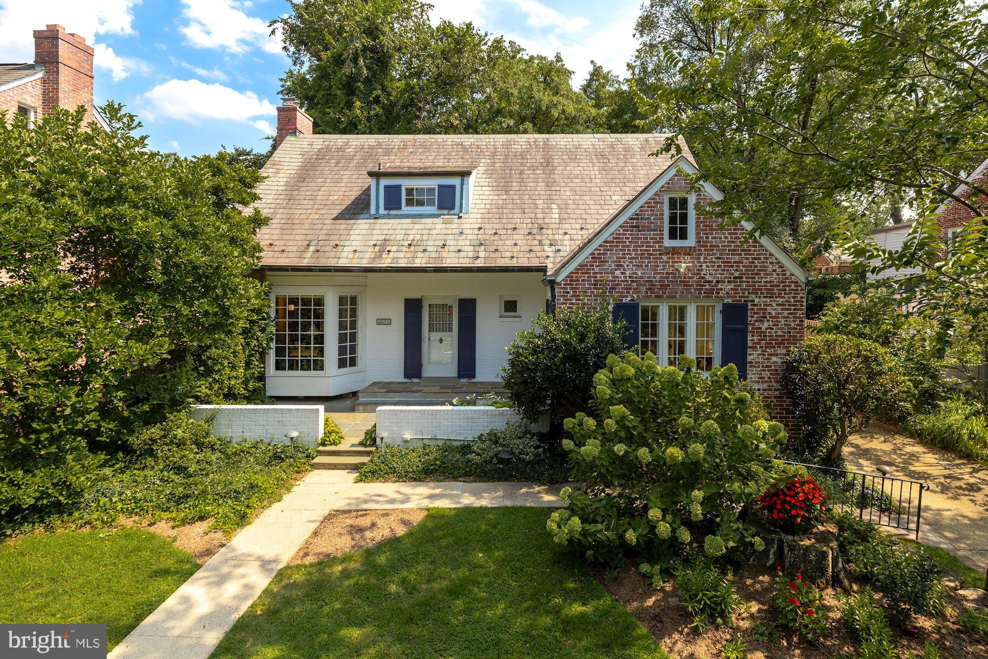 CHEVY CHASE - Residential