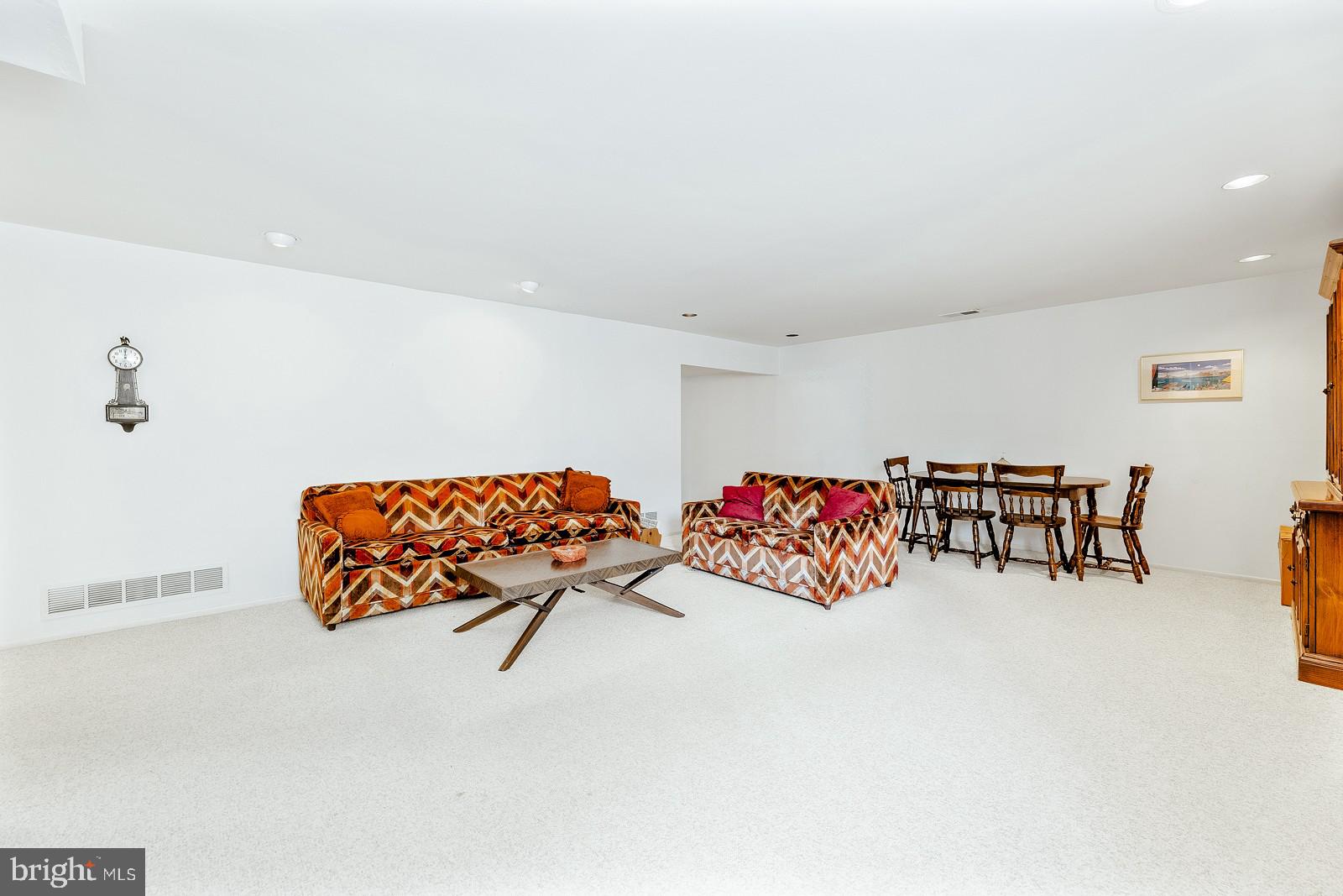 SOMERTON - Residential