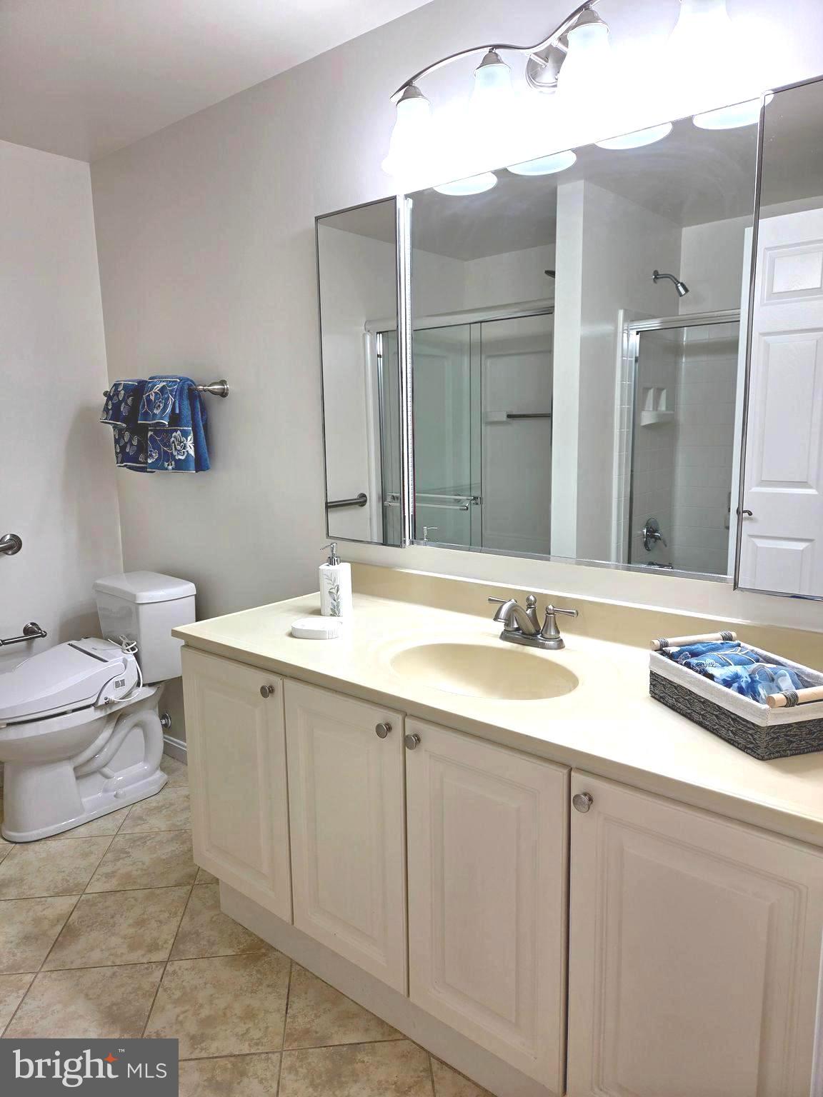 ROSSMOOR LEISURE WORLD - Residential