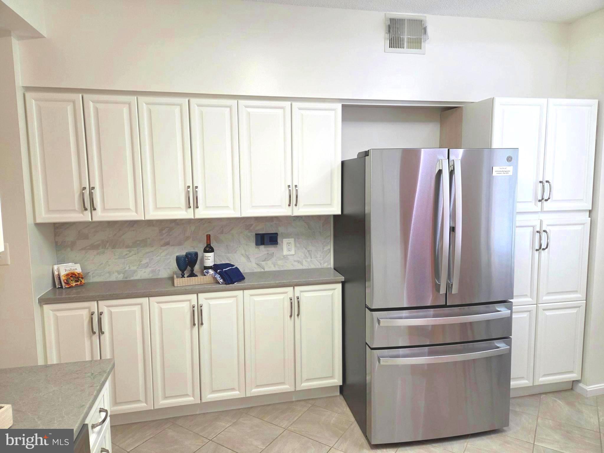 ROSSMOOR LEISURE WORLD - Residential