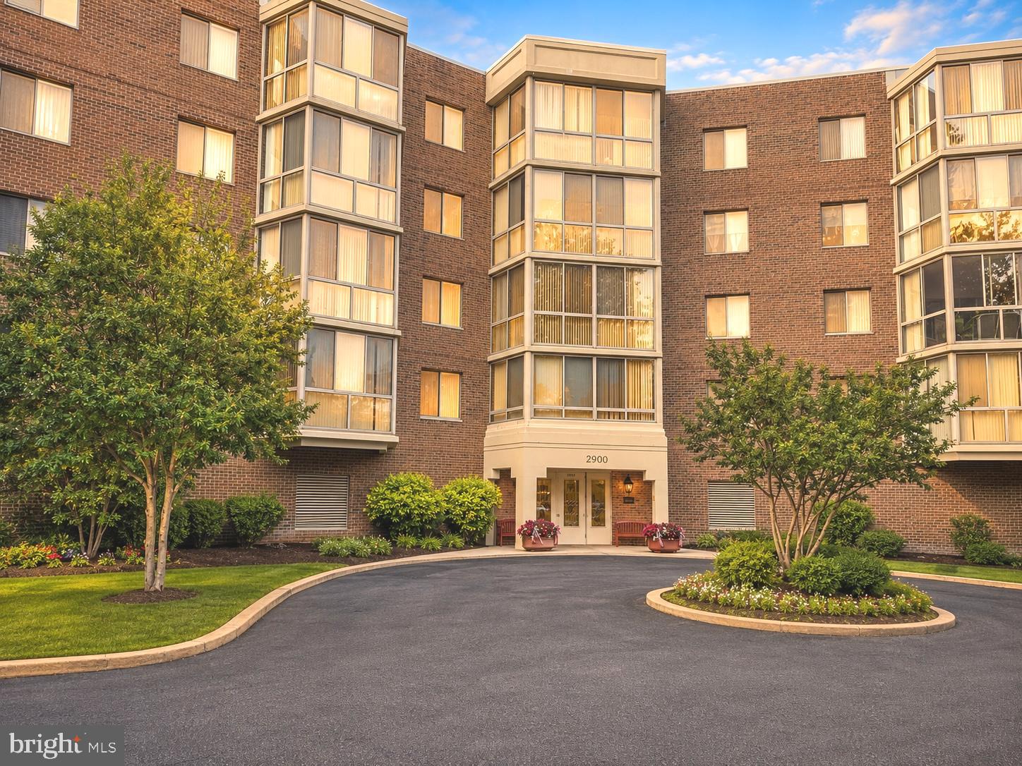 ROSSMOOR LEISURE WORLD - Residential