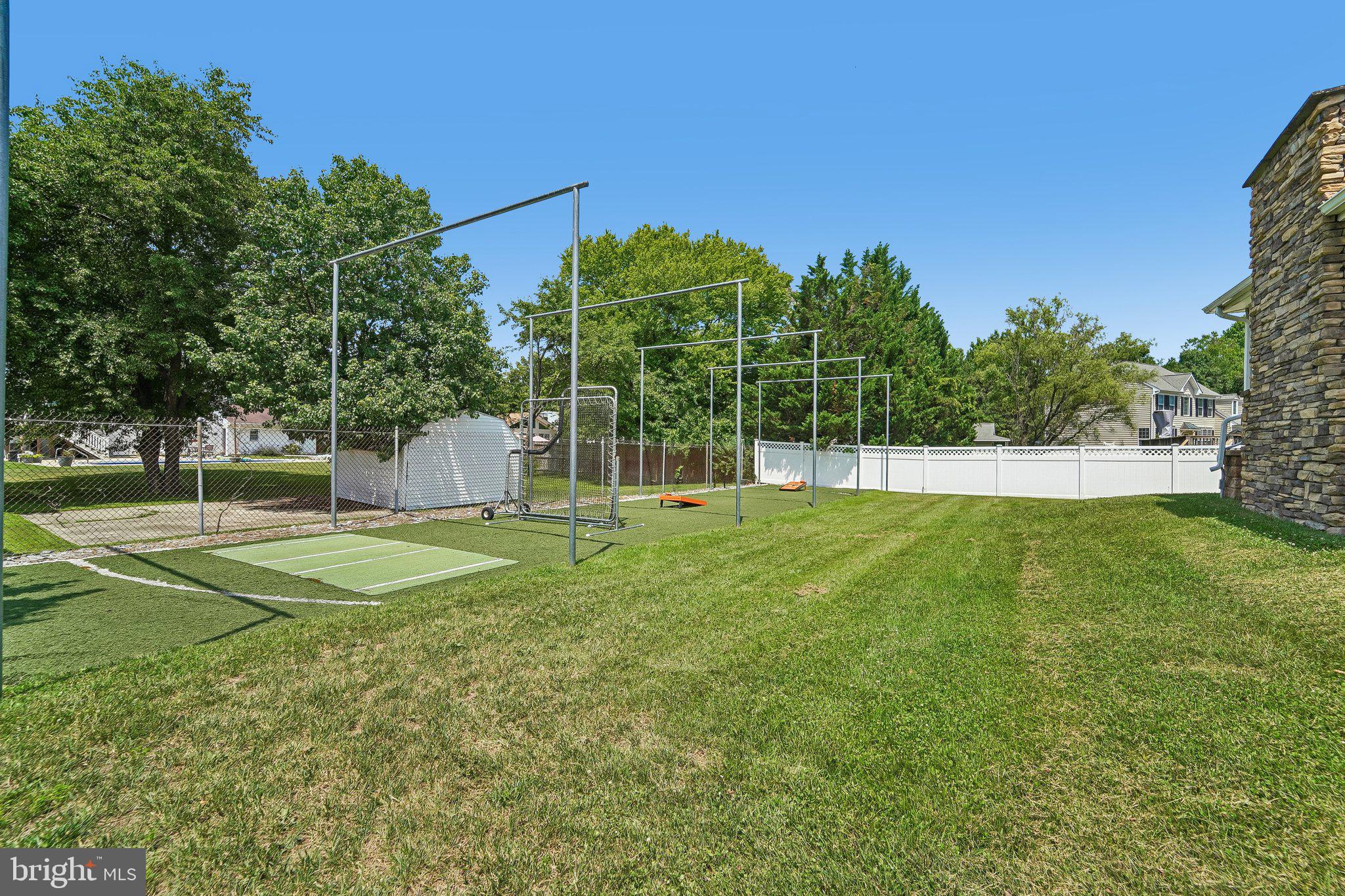 ASHBROOK - Residential
