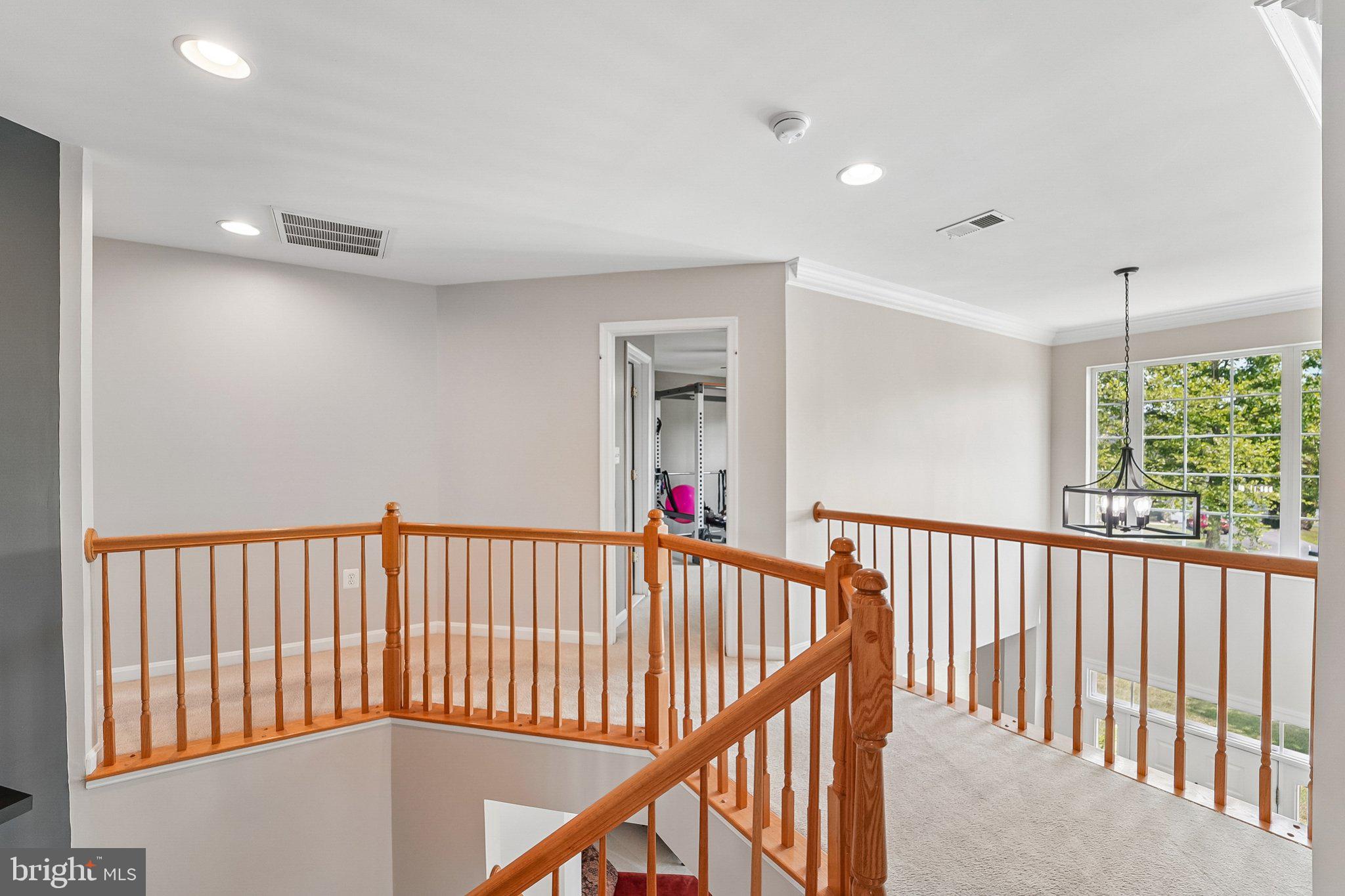 ASHBROOK - Residential