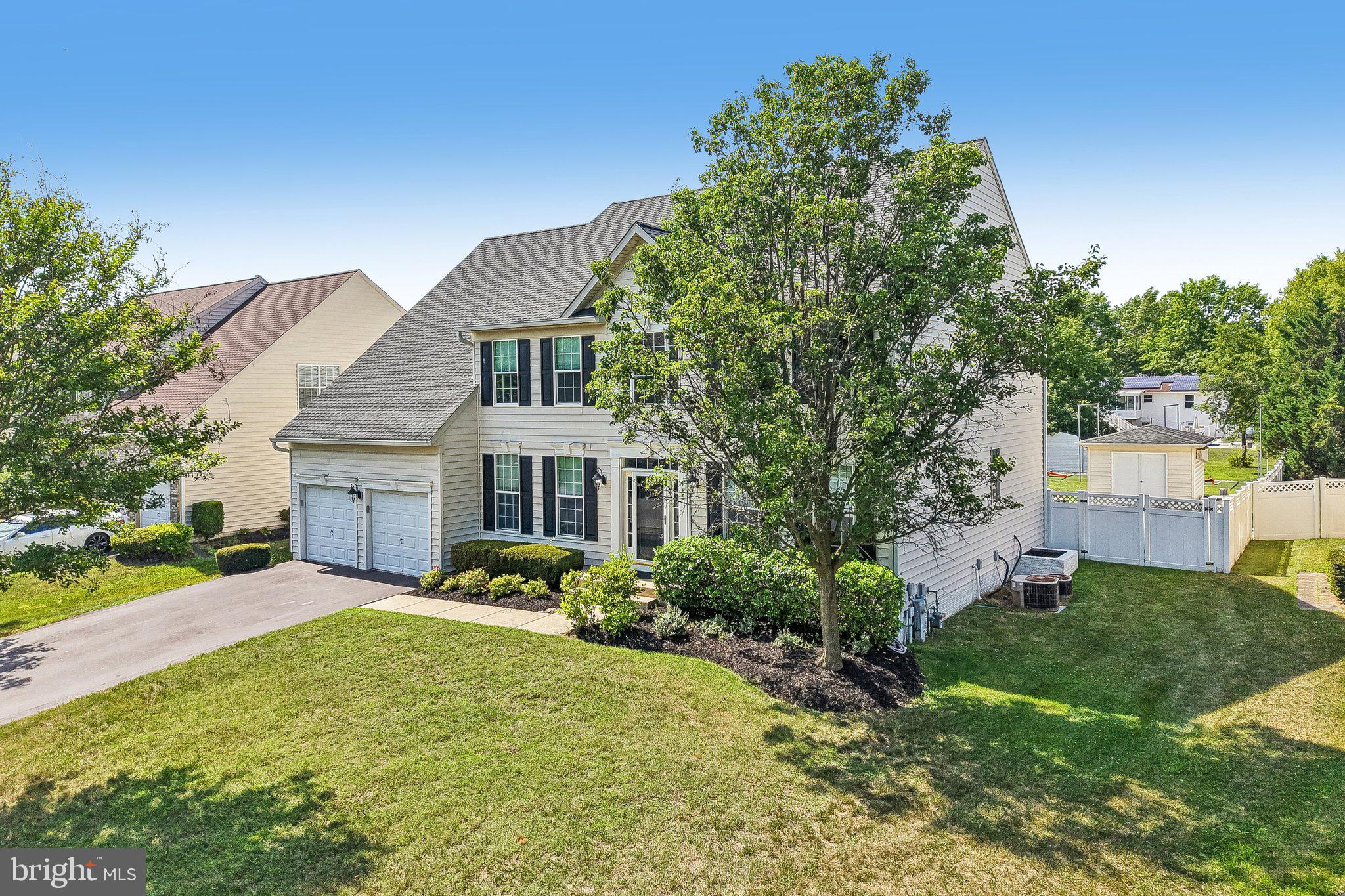 ASHBROOK - Residential