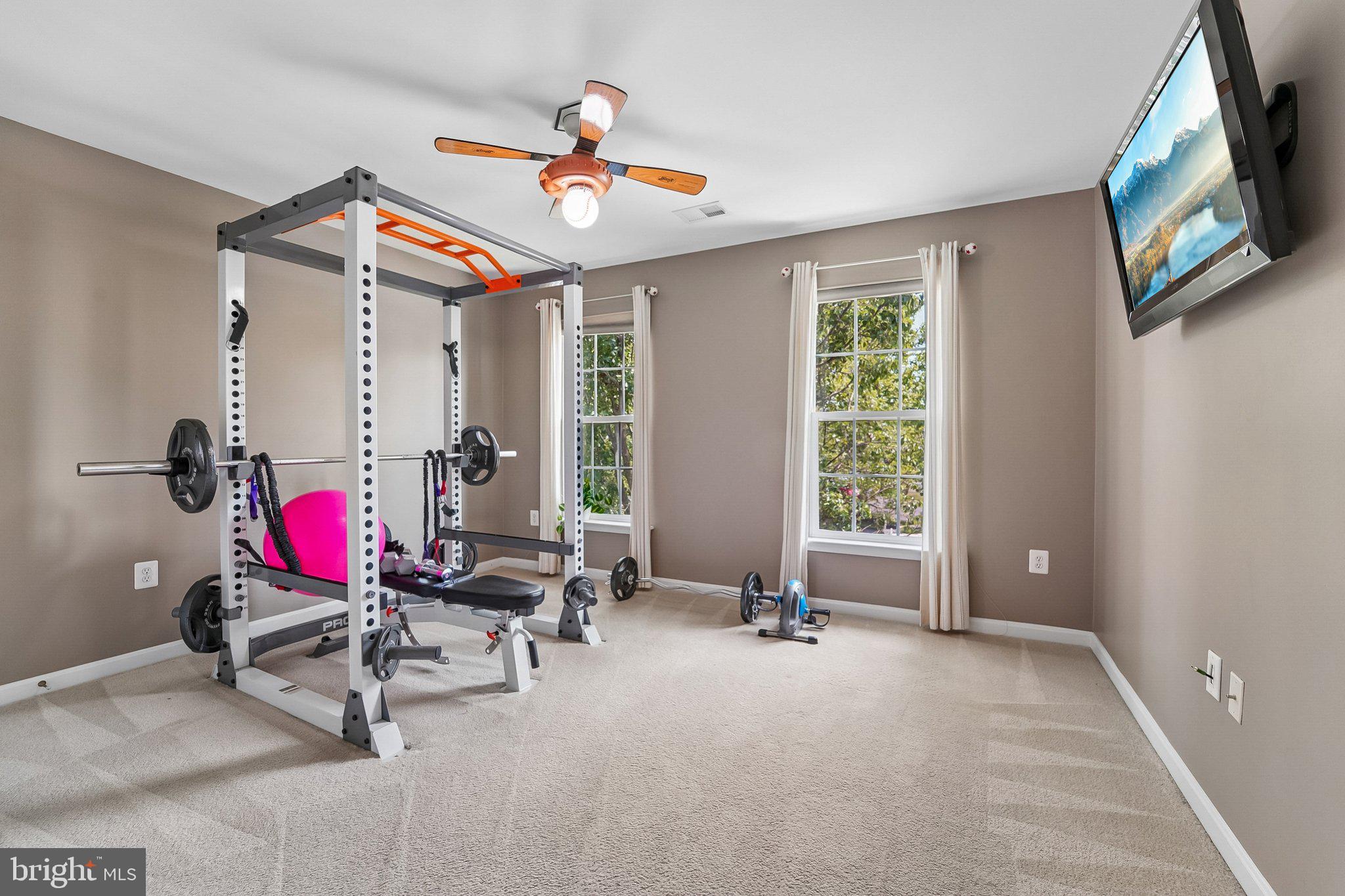 ASHBROOK - Residential
