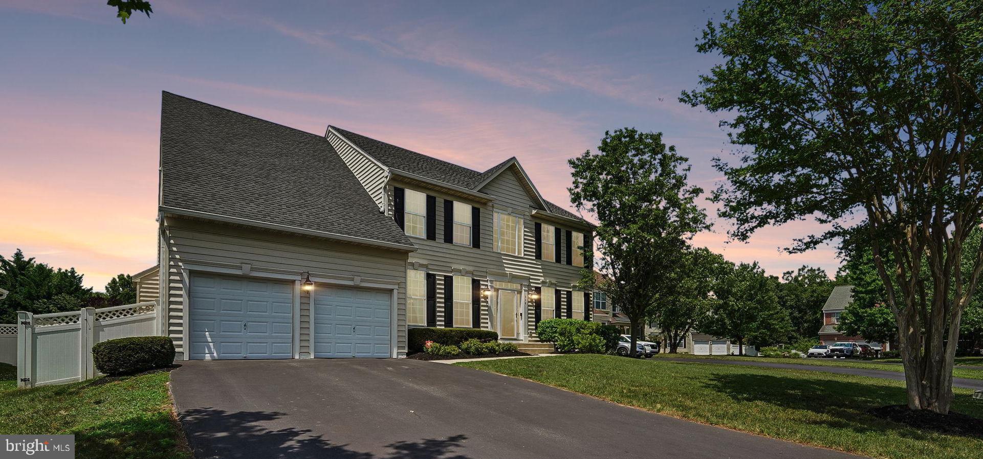 ASHBROOK - Residential