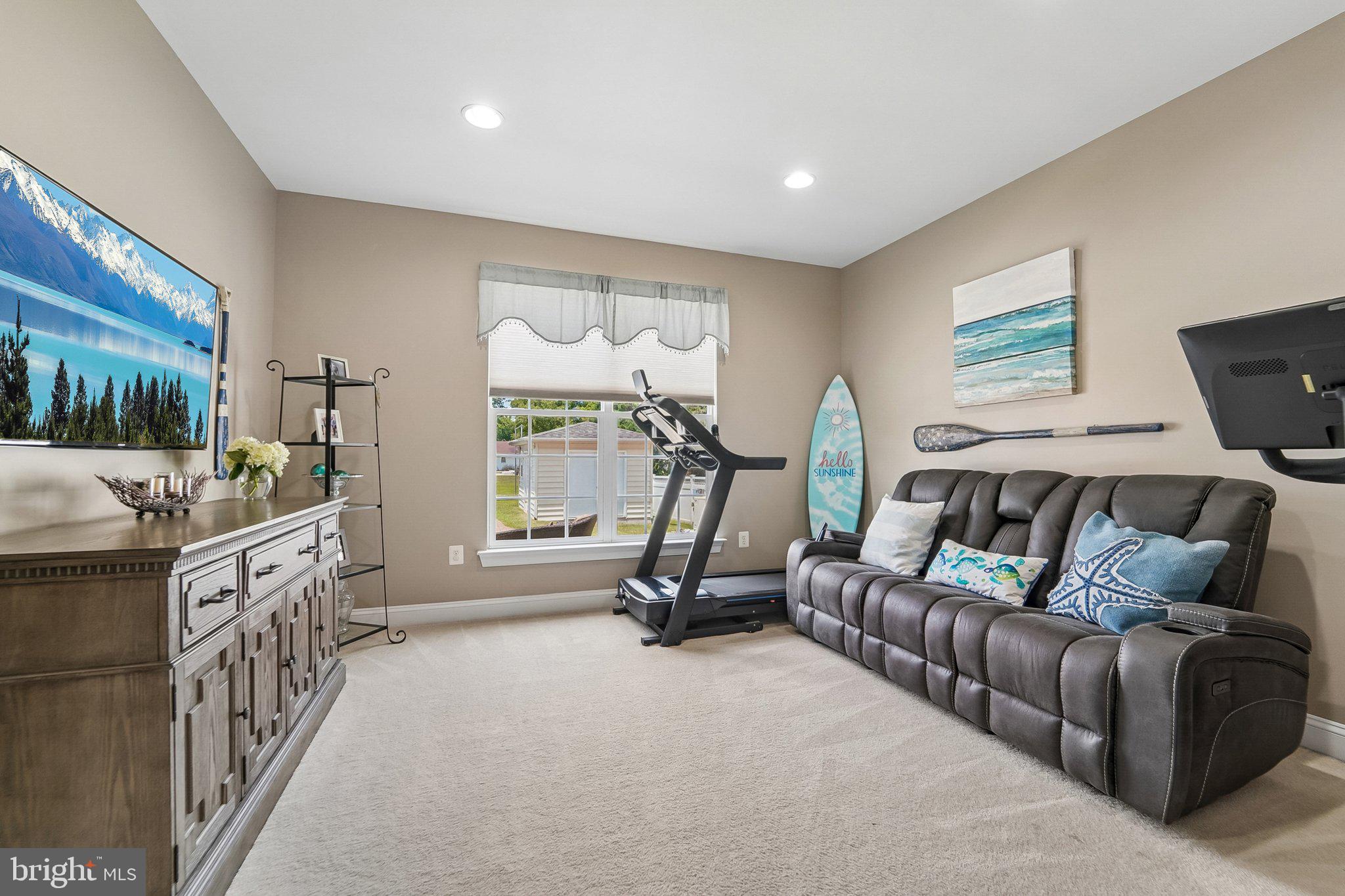 ASHBROOK - Residential