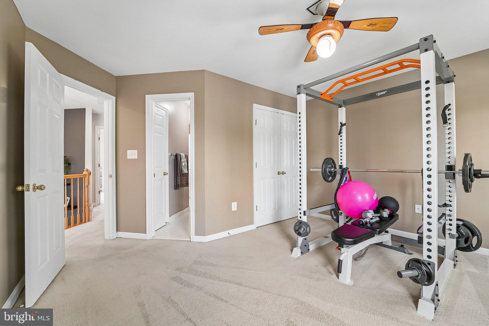 ASHBROOK - Residential