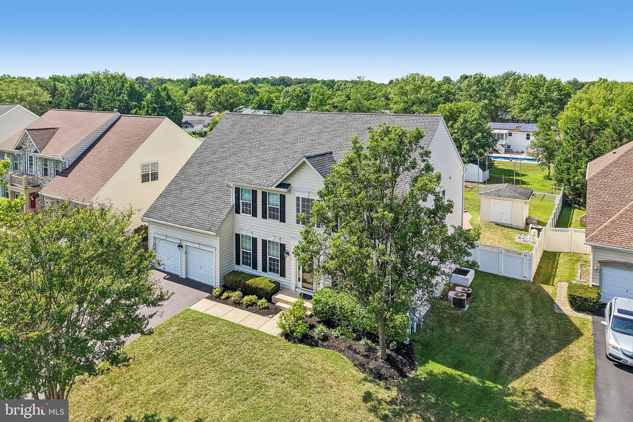 ASHBROOK - Residential
