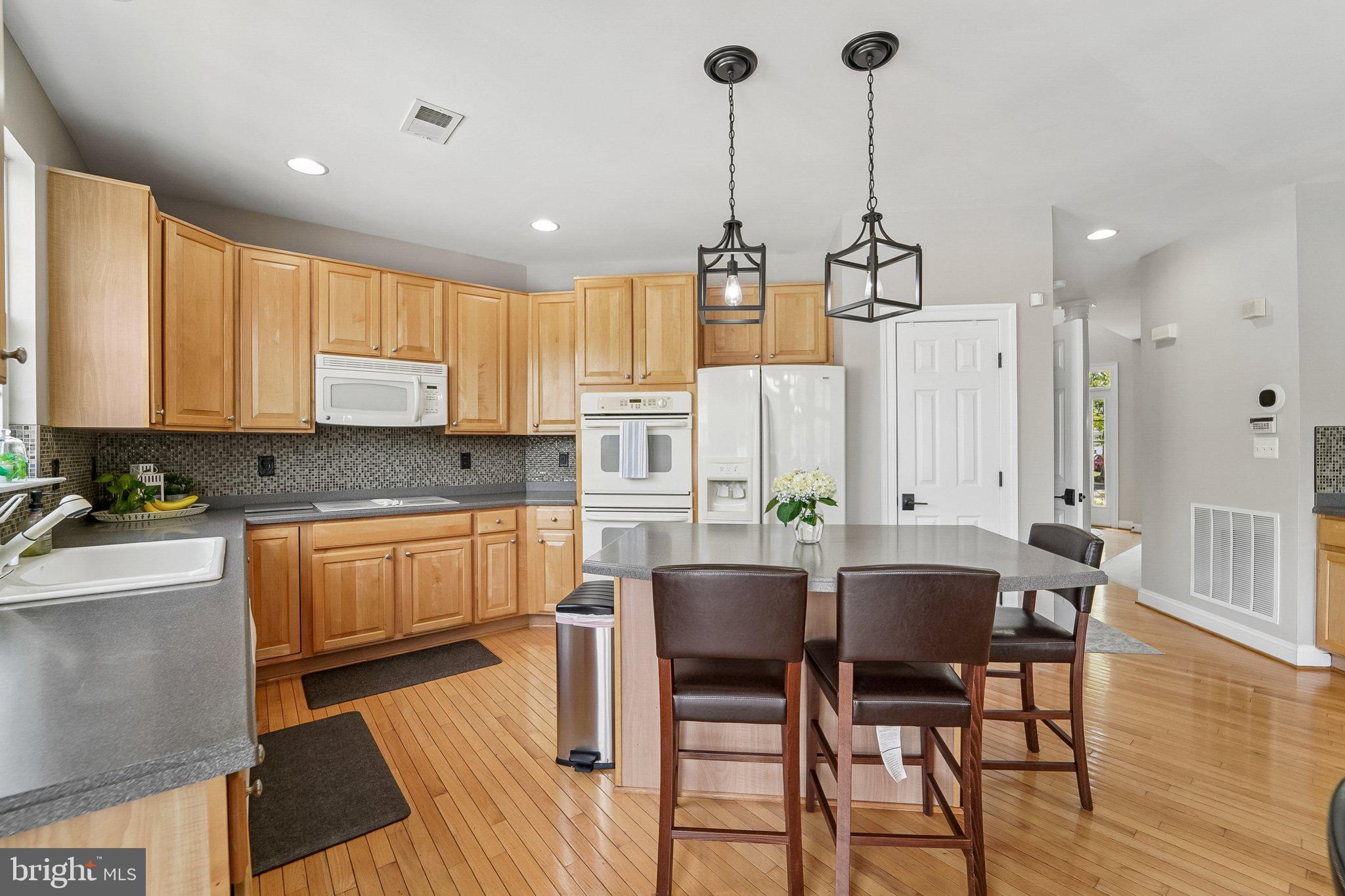 ASHBROOK - Residential