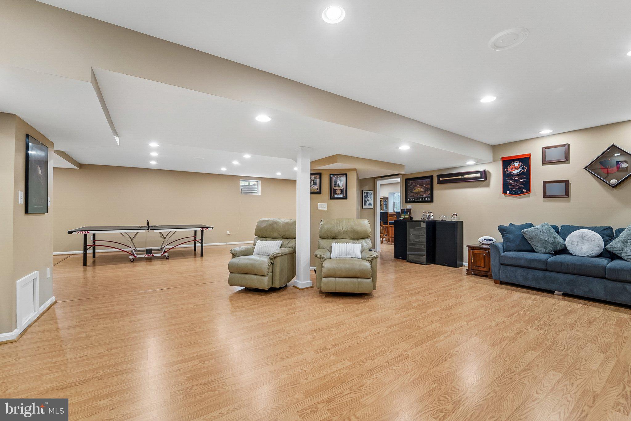 ASHBROOK - Residential