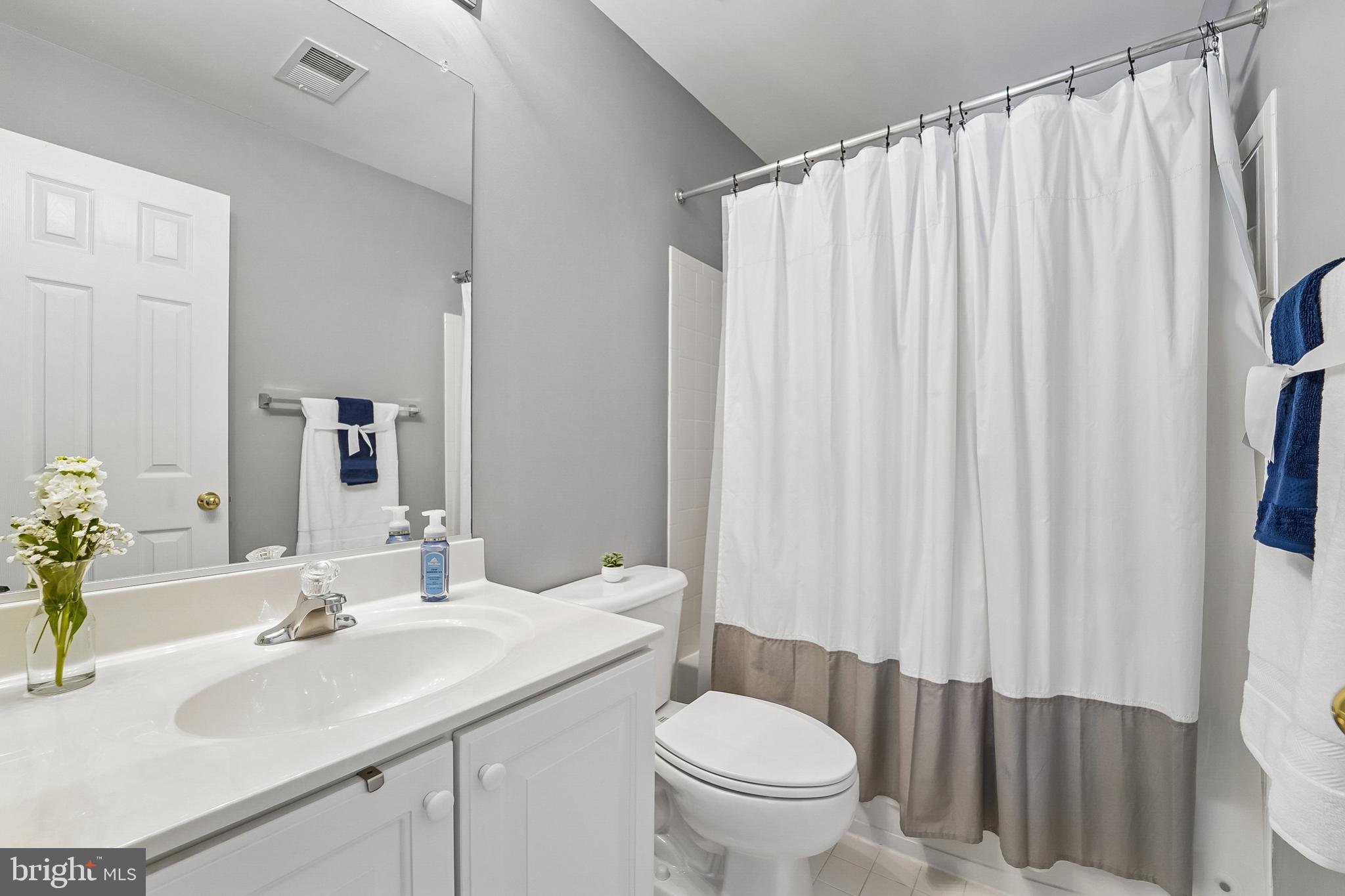 ASHBROOK - Residential
