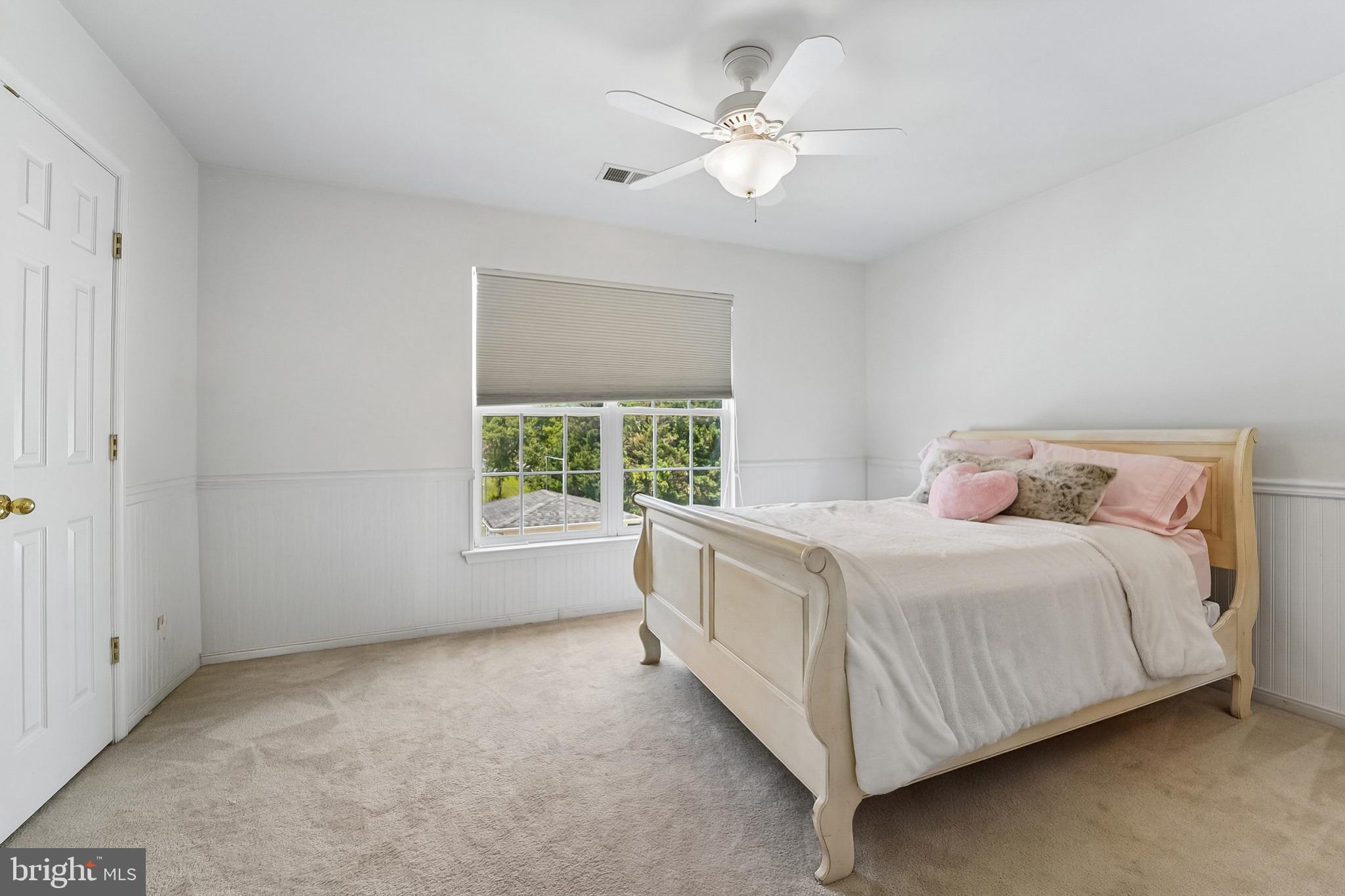 ASHBROOK - Residential