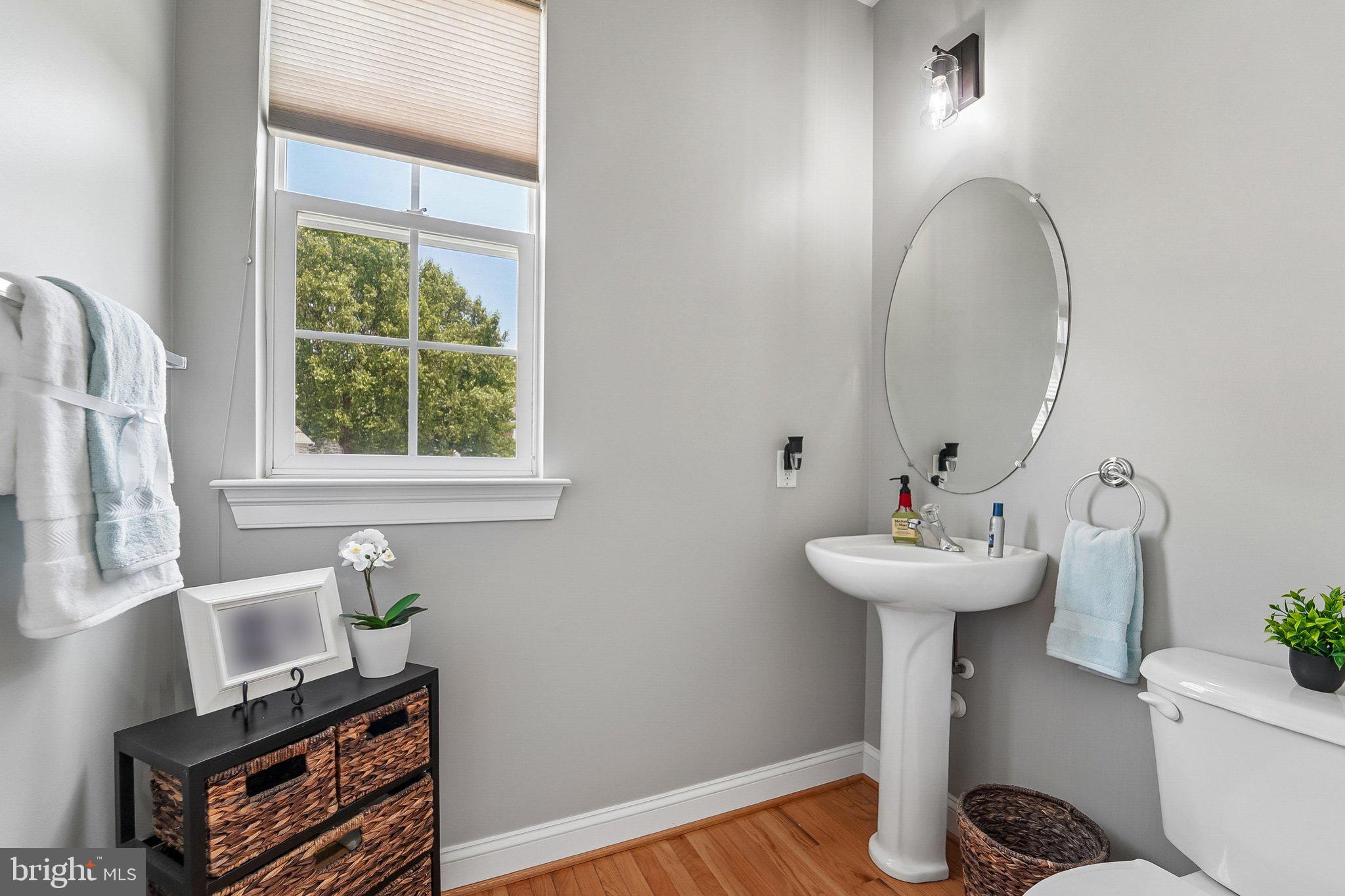 ASHBROOK - Residential