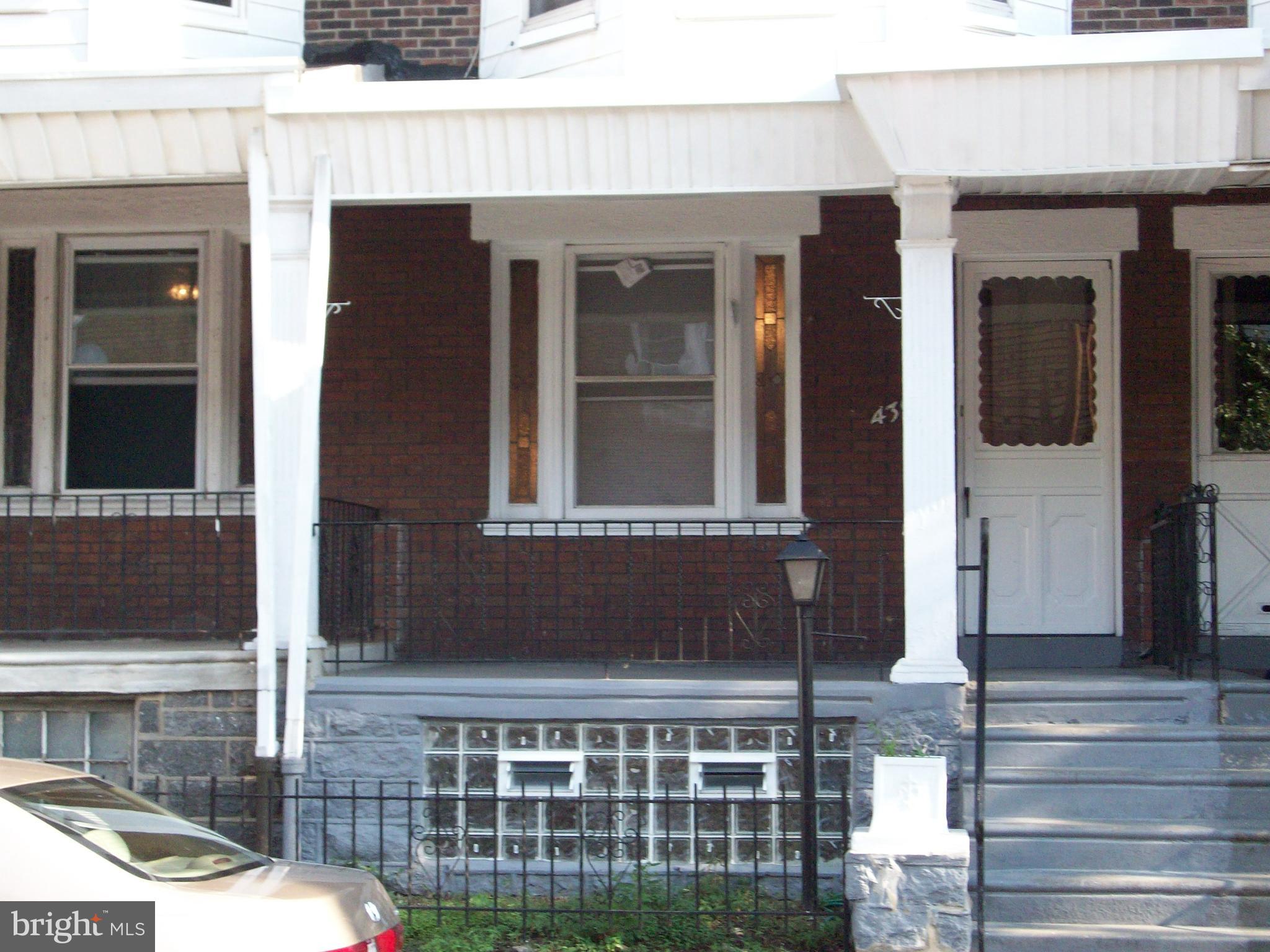Decent two story, 3 bedroom row home conveniently located in the growing Mantua area of West Philadelphia. Nice size front living room with wood floors all thru home. Three bedroom plus full bath on the 2nd floor. And nice sized, full basement. Good starter for first time buyers or excellent rental potential for investors. Property is occupied with a longterm good paying tenant.

Tenant Lease Info: Rent - $1007.86
Lease expire: 08/31/26