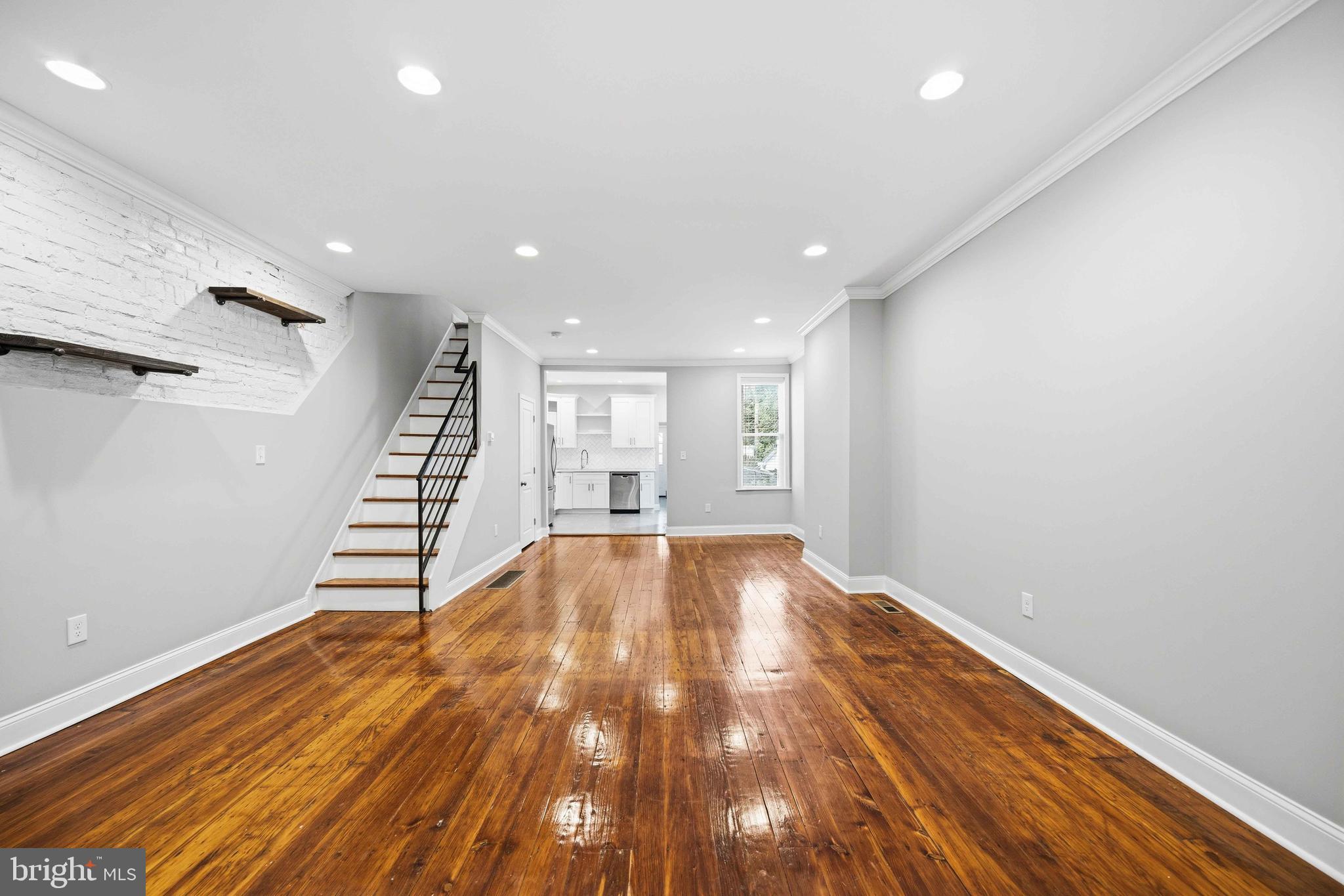 MANAYUNK - Residential