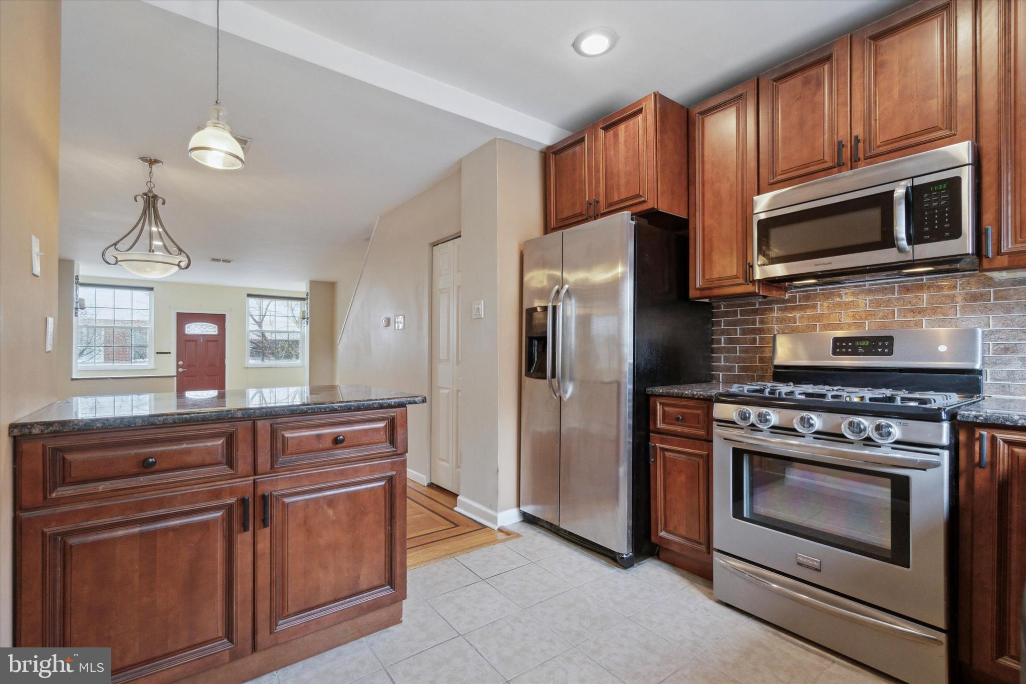 MARCONI PARK EAST - Residential