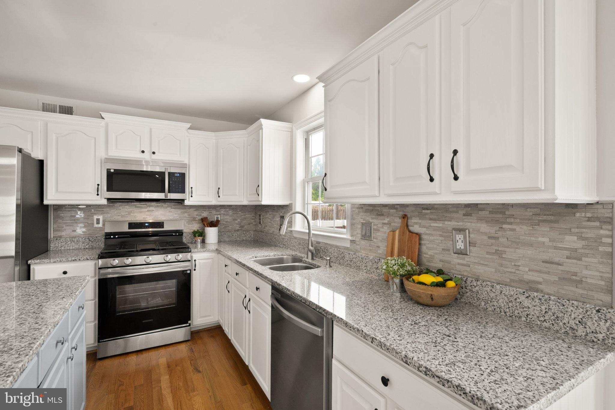 BATTLEFIELD ESTATES - Residential